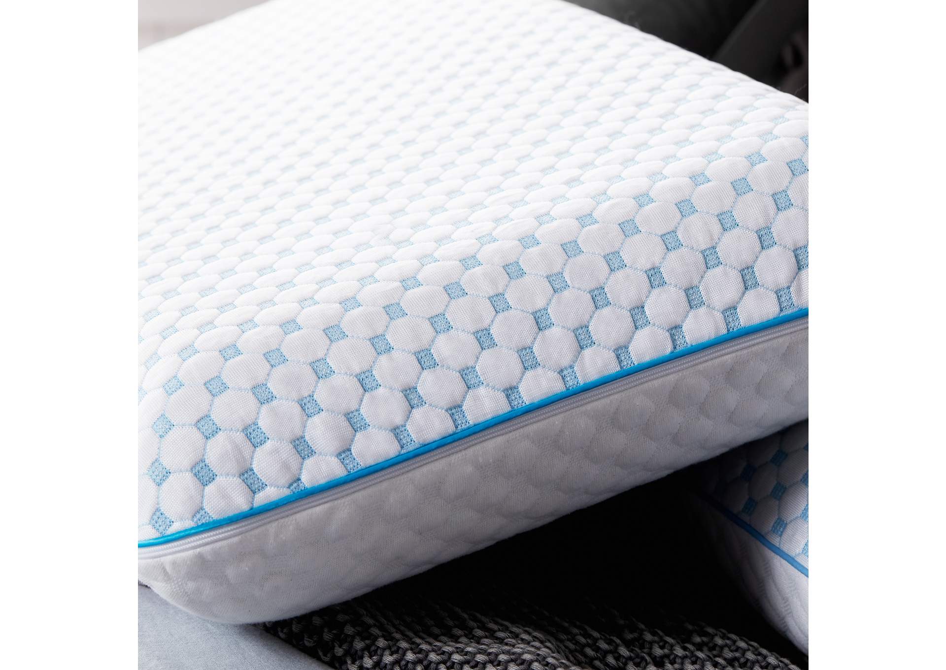 Gel Memory Foam Pillow + Reversible Cooling Cover - King,Malouf