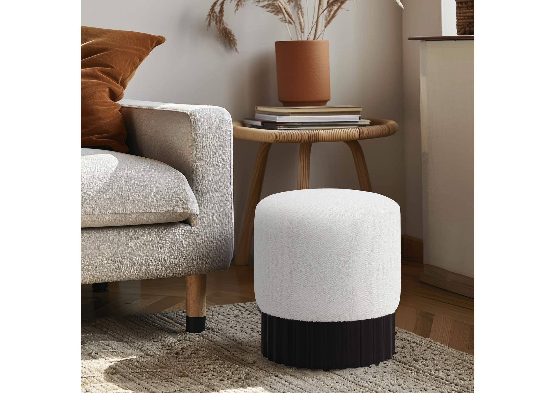 Veranda Cream Boucle Fabric Ottoman - Stool,Meridian Furniture