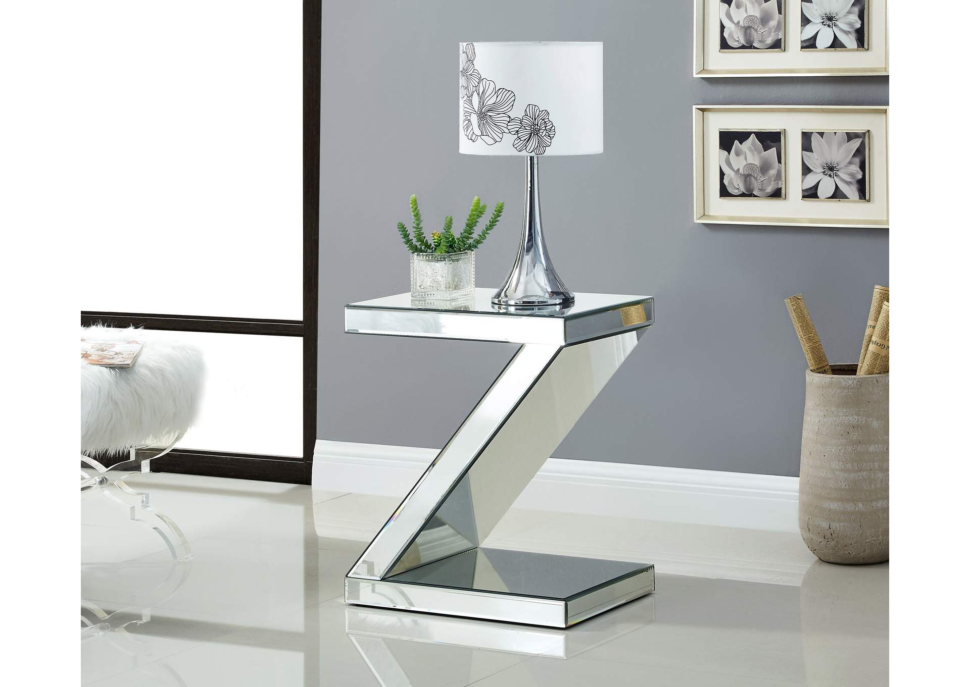 Zee End Table,Meridian Furniture