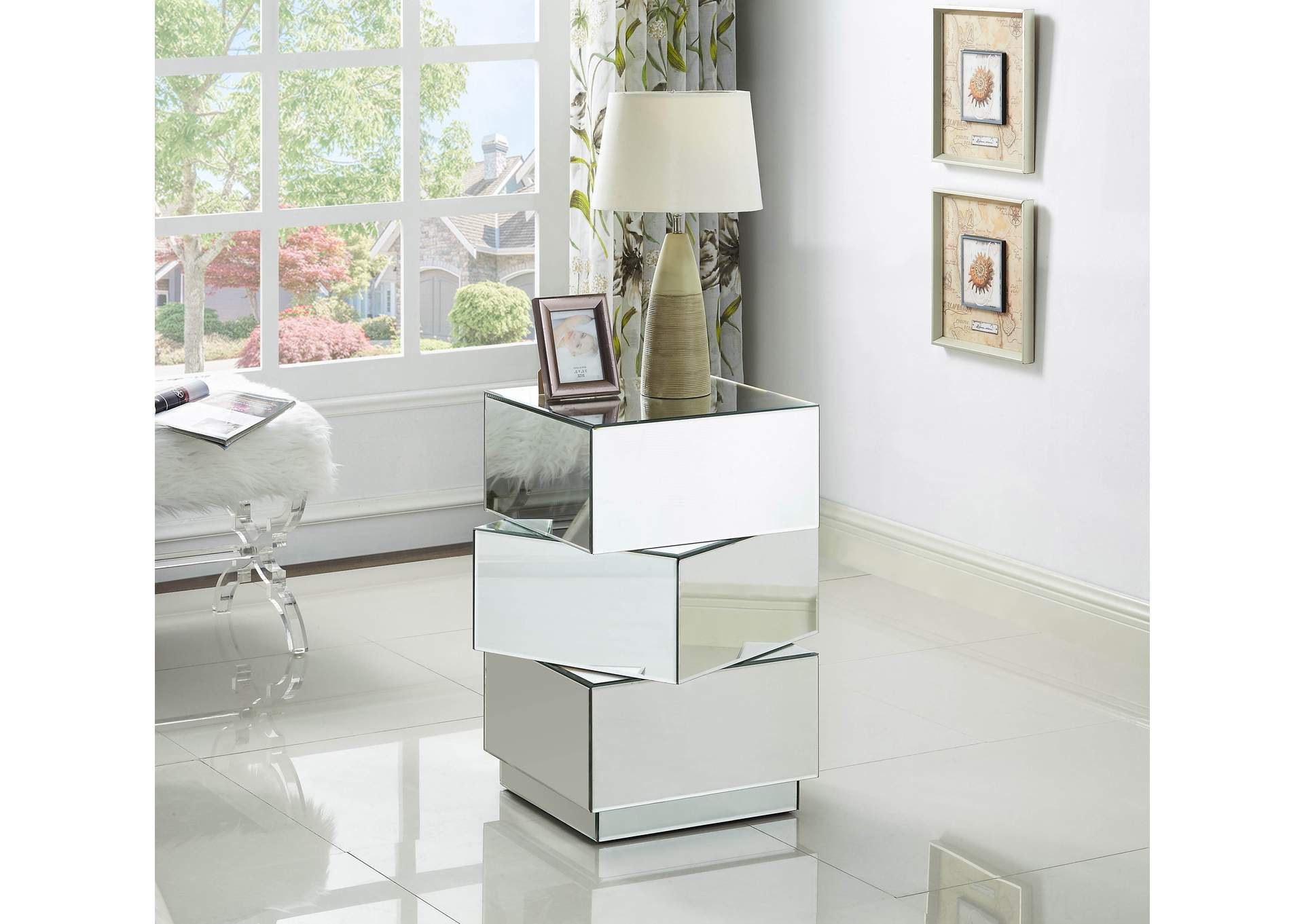 Haven End Table,Meridian Furniture