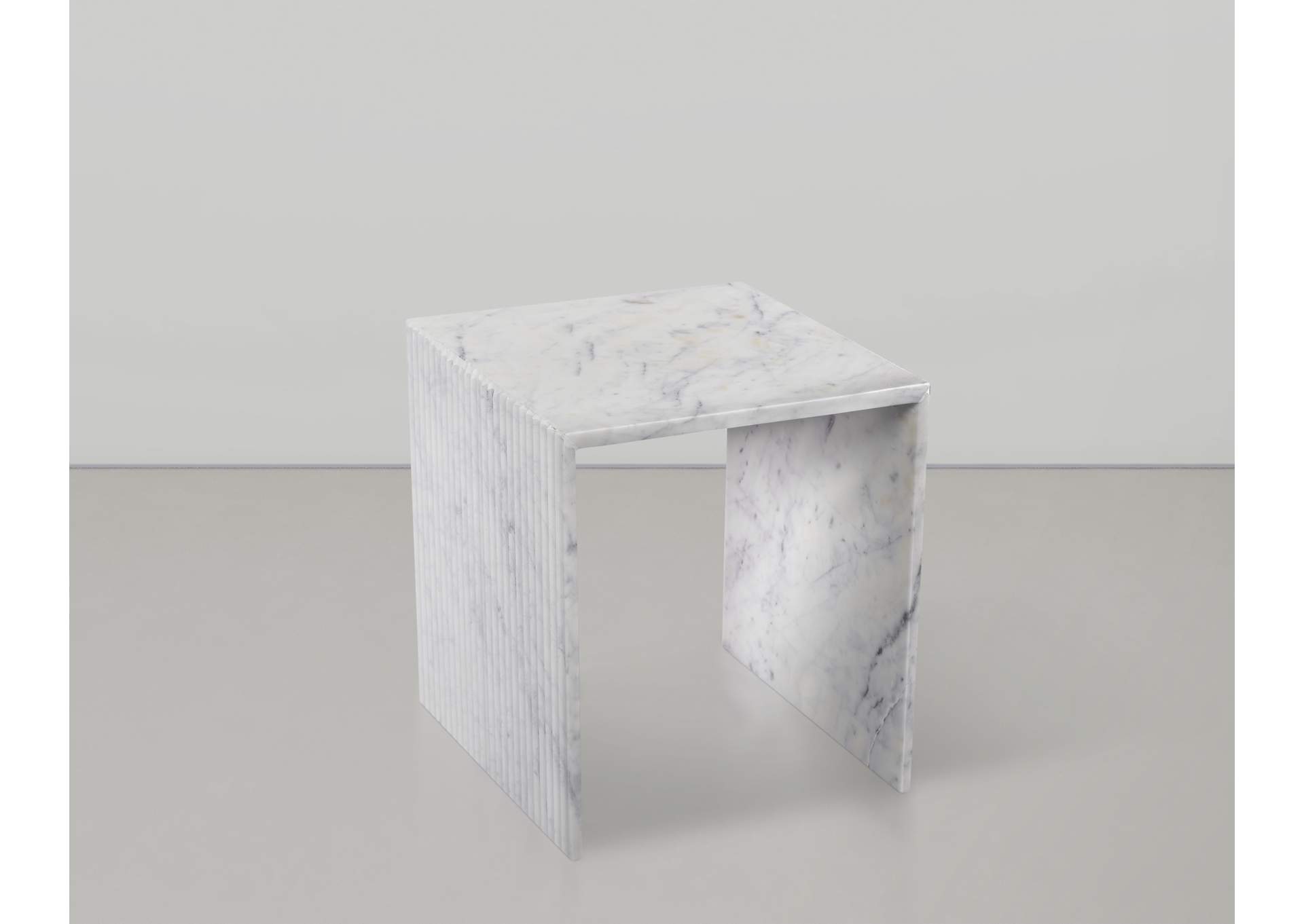 Lucca White End Table,Meridian Furniture