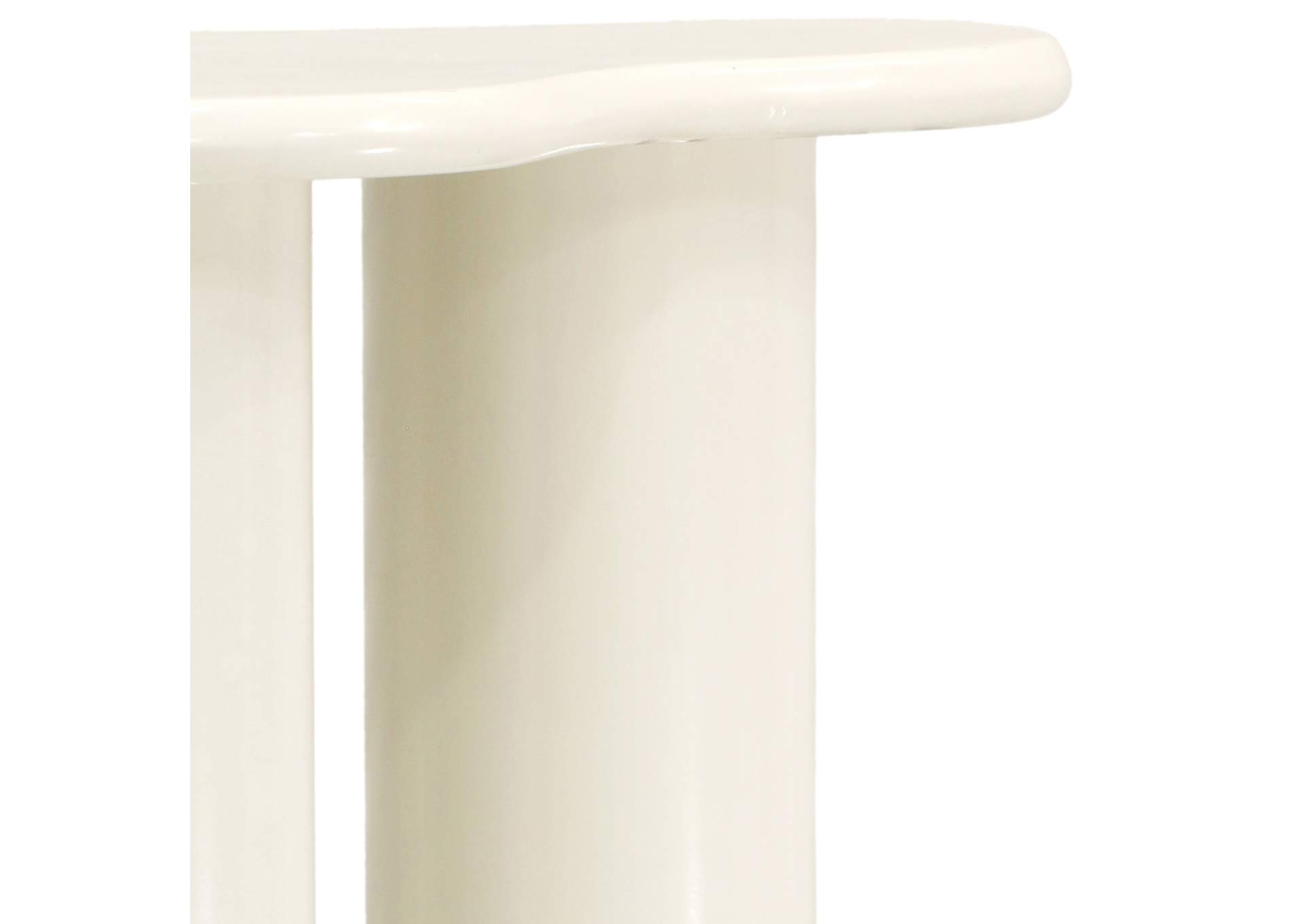 Romaine Cream End Table,Meridian Furniture