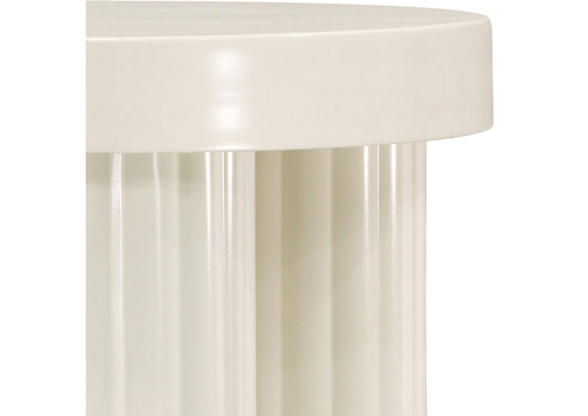 Rhodes Cream End Table,Meridian Furniture