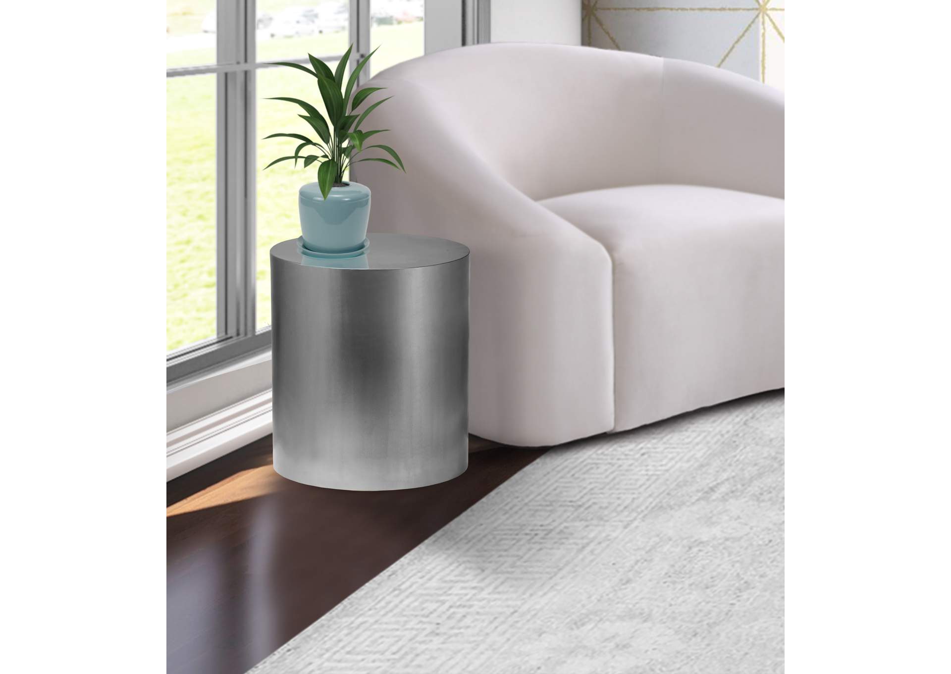 Cylinder Brushed Chrome End Table,Meridian Furniture