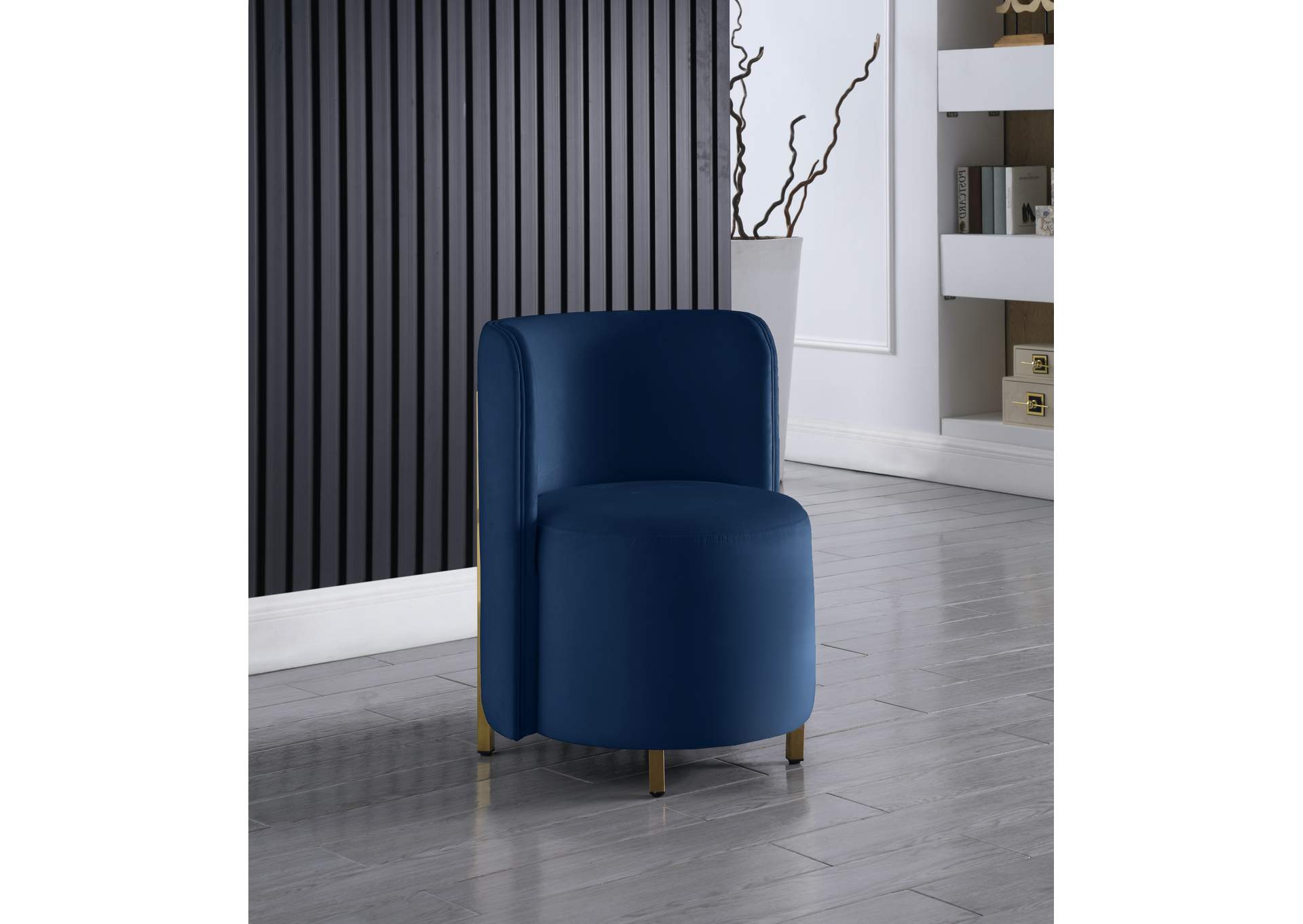 Rotunda Navy Velvet Accent Chair,Meridian Furniture