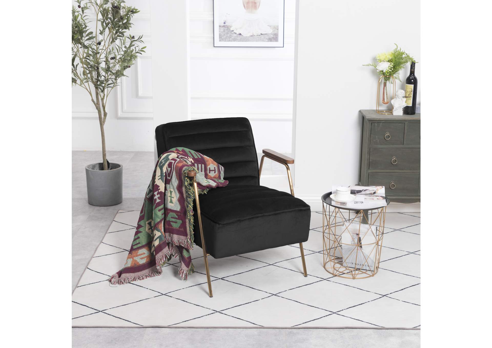 Woodford Black Velvet Accent Chair,Meridian Furniture