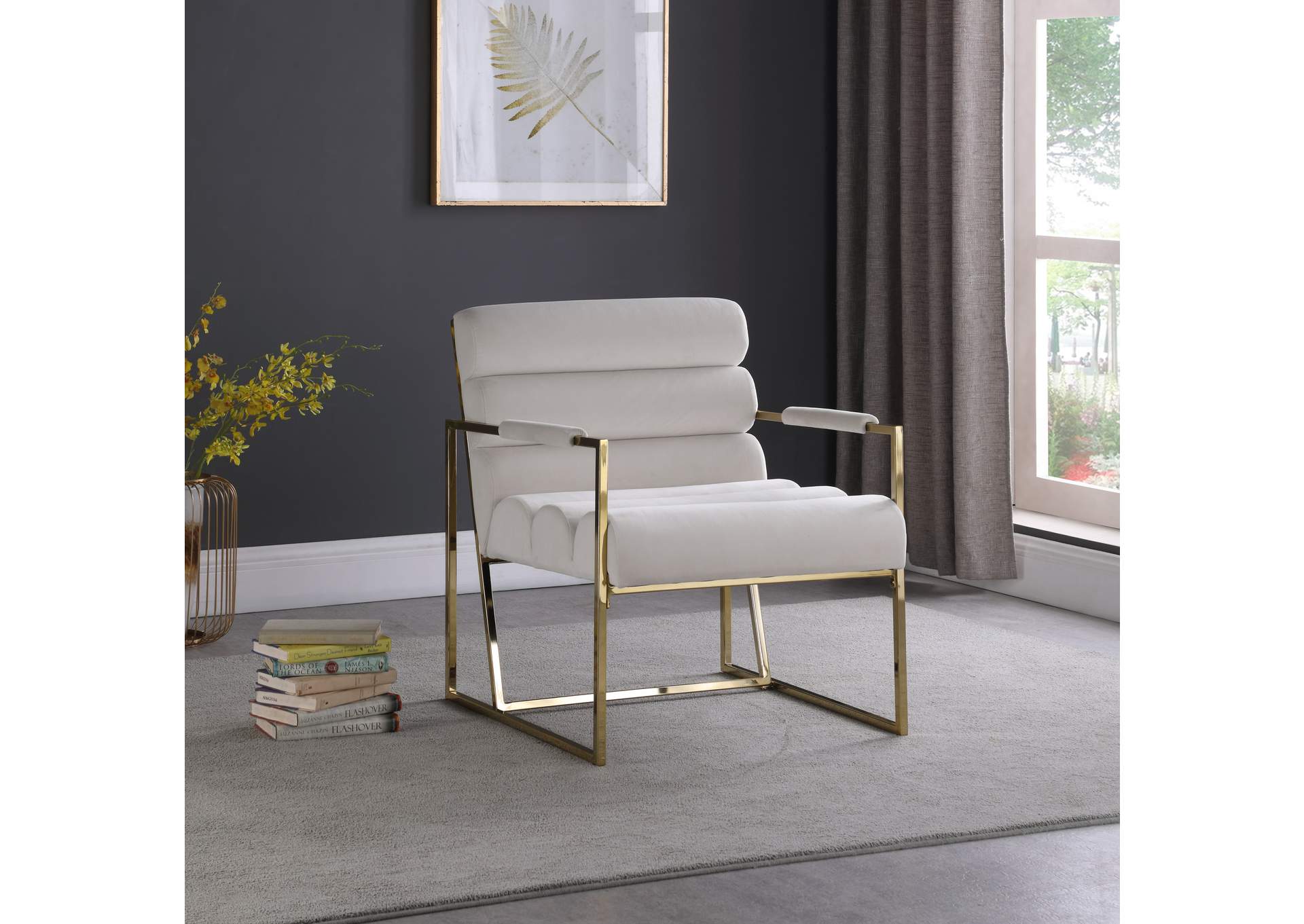 Wayne Cream Velvet Accent Chair,Meridian Furniture