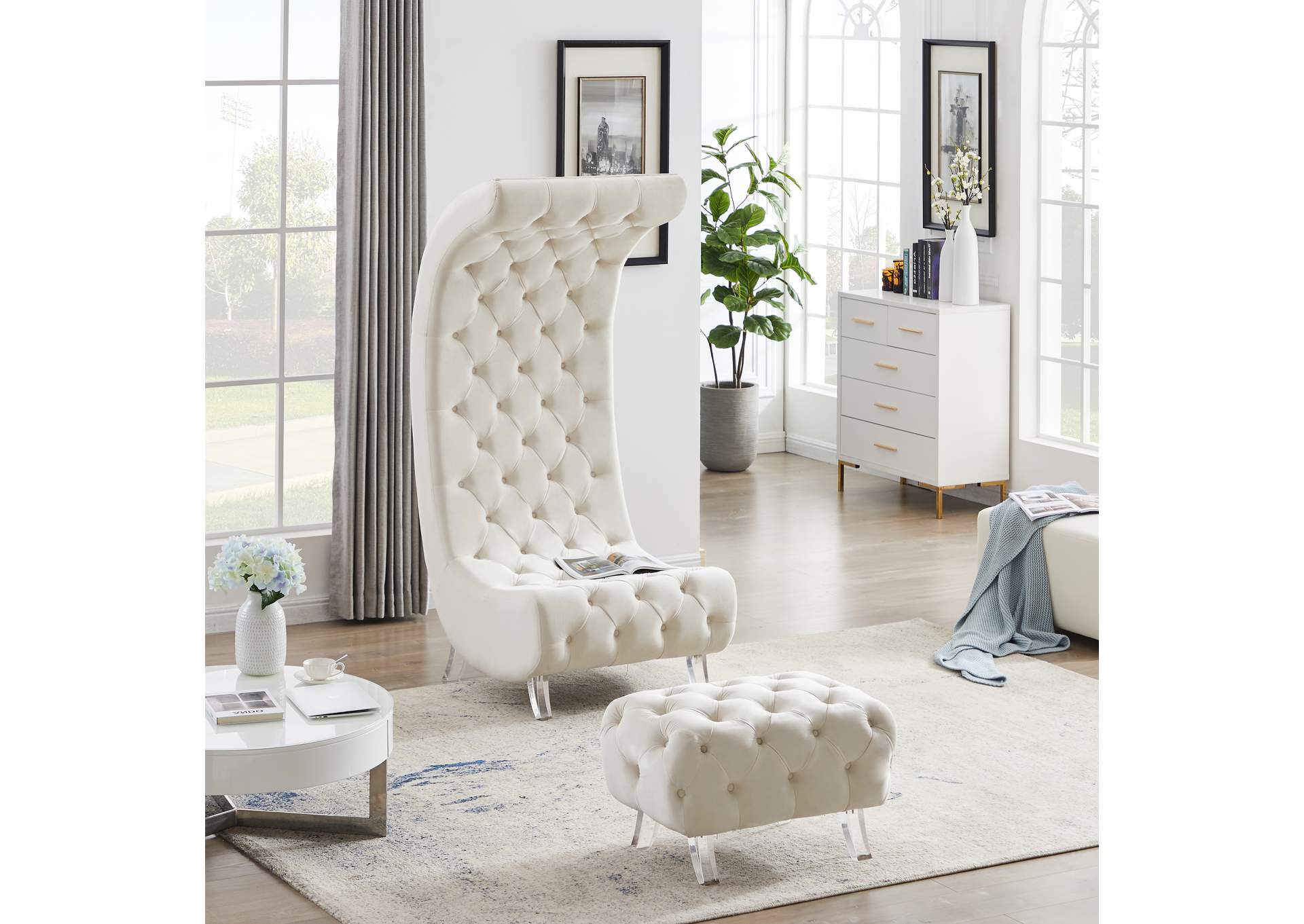 Crescent Cream Velvet Accent Chair,Meridian Furniture