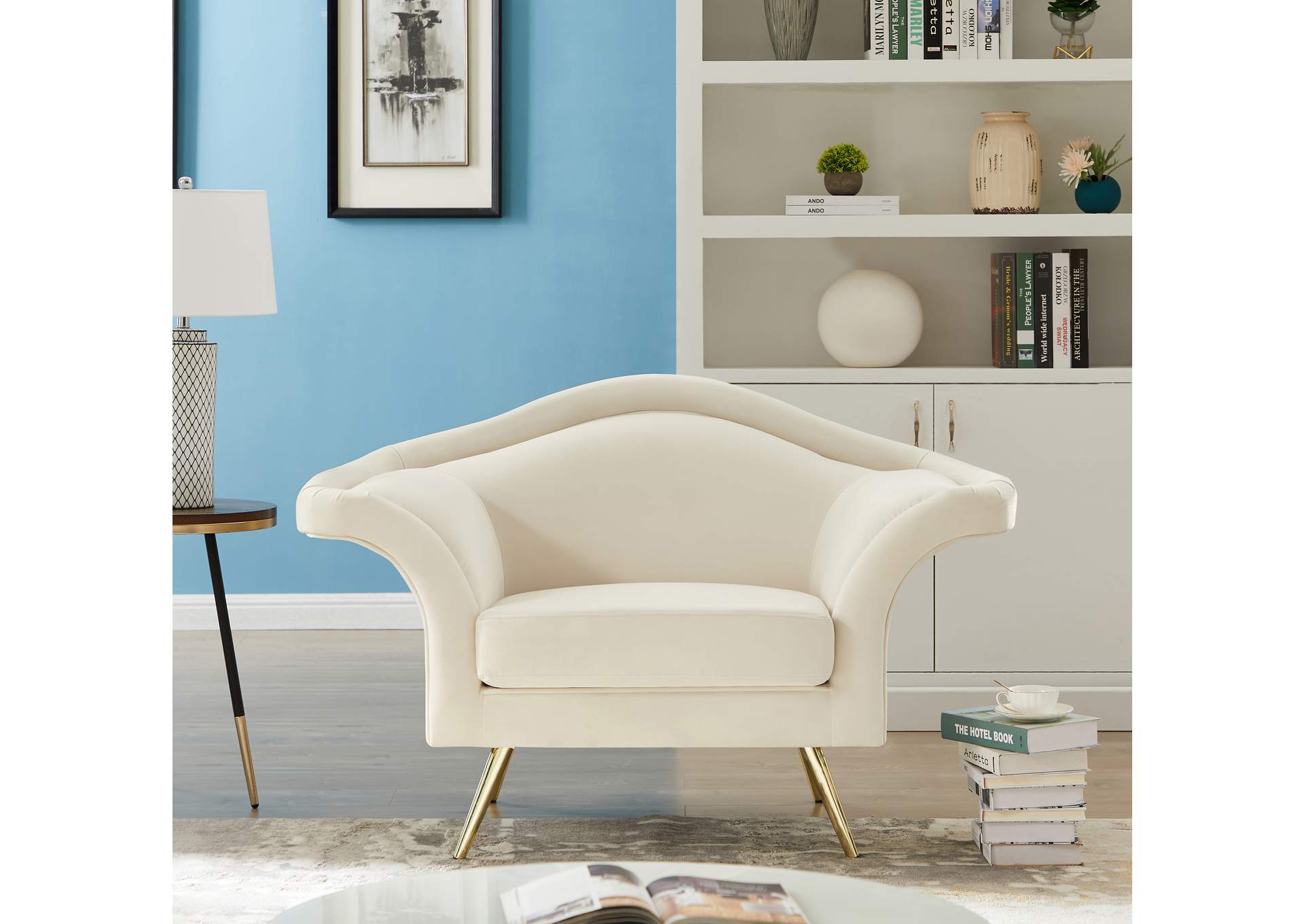 Lips Cream Velvet Chair,Meridian Furniture