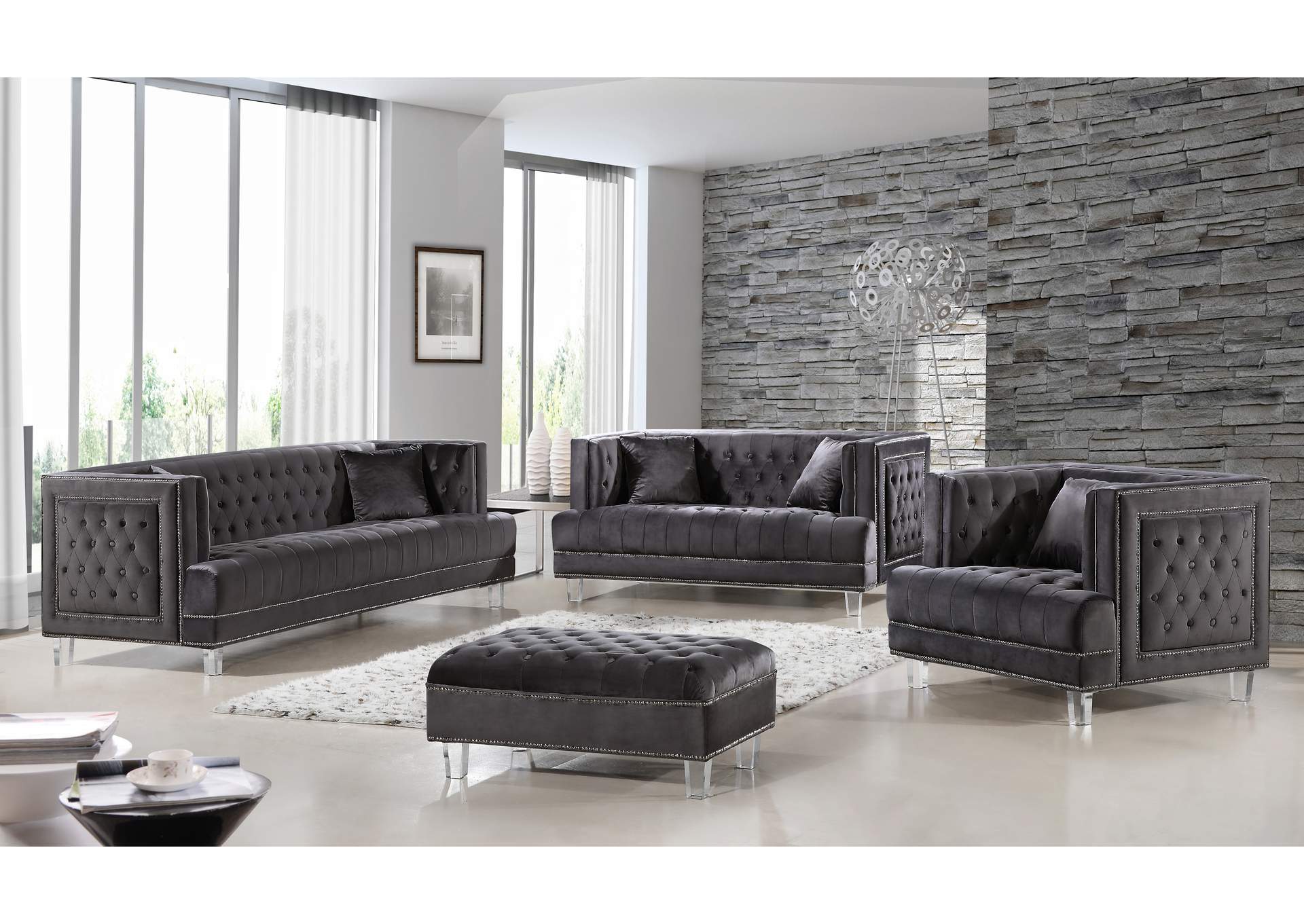 Lucas Grey Velvet Loveseat,Meridian Furniture