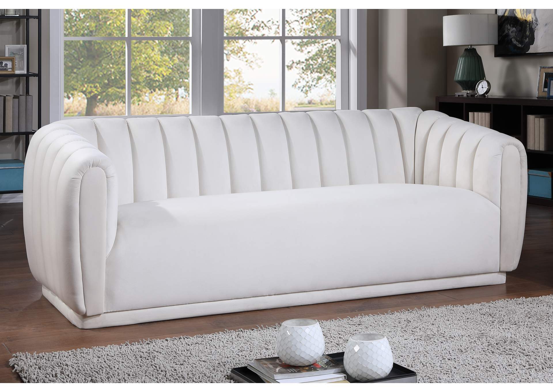 Dixie Cream Velvet Sofa,Meridian Furniture