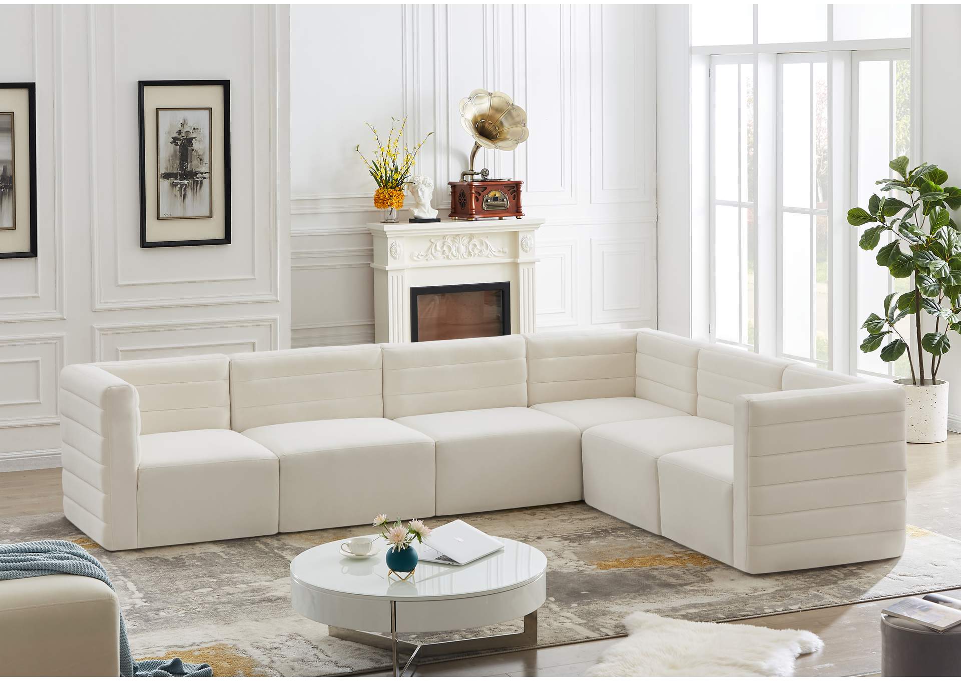 Quincy Cream Velvet Modular Sectional,Meridian Furniture