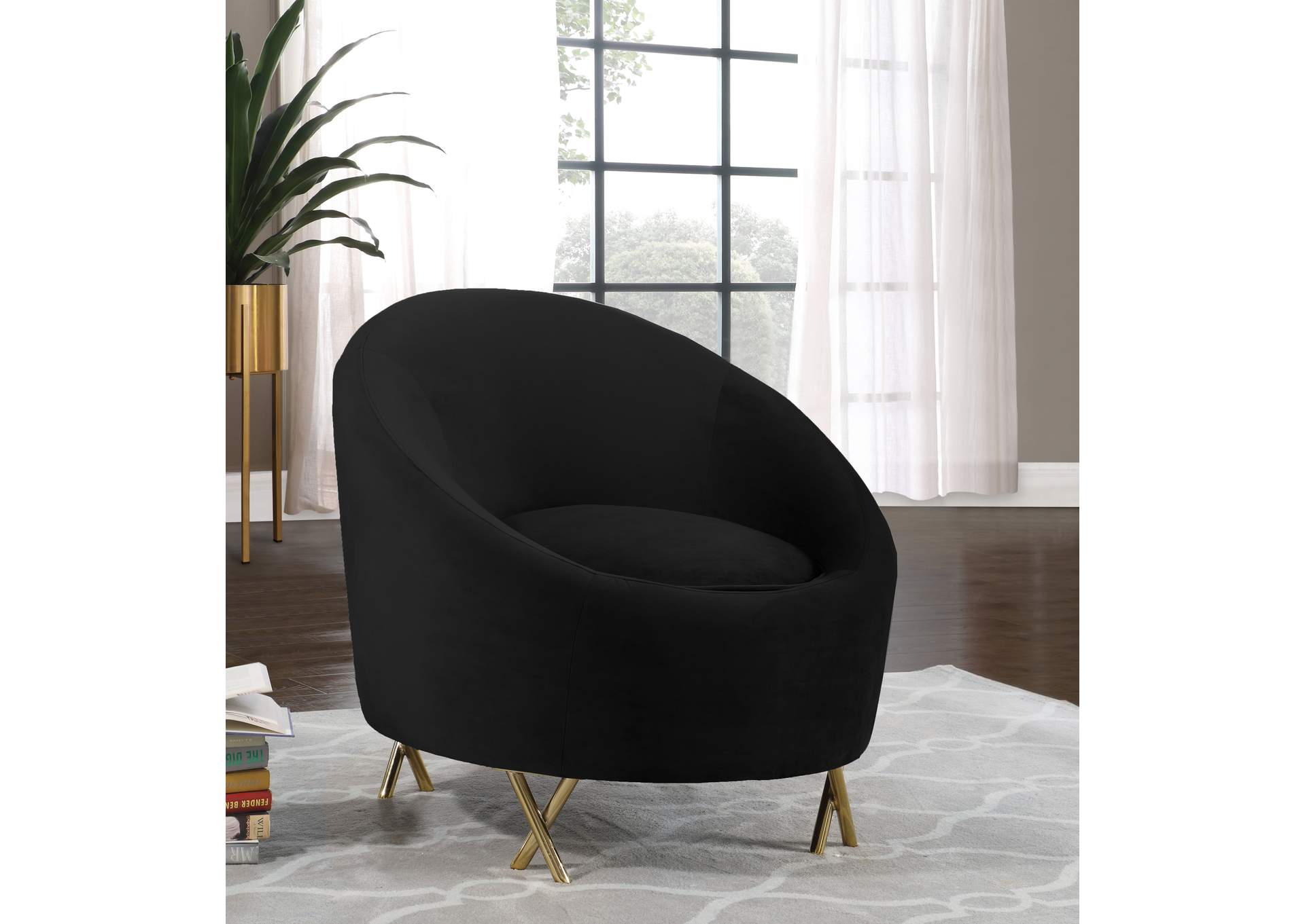 Serpentine Black Velvet Chair,Meridian Furniture