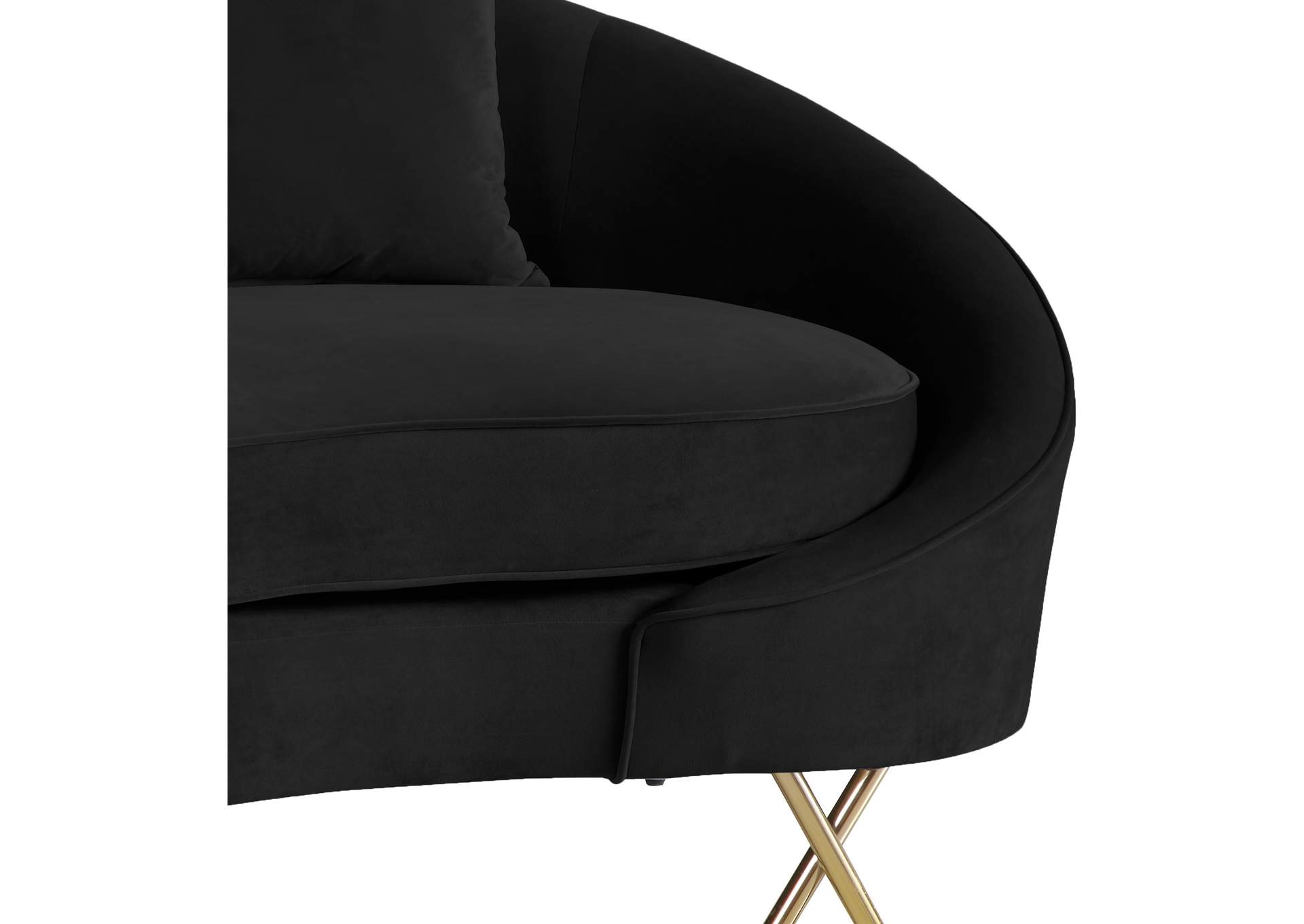 Serpentine Black Velvet Loveseat,Meridian Furniture