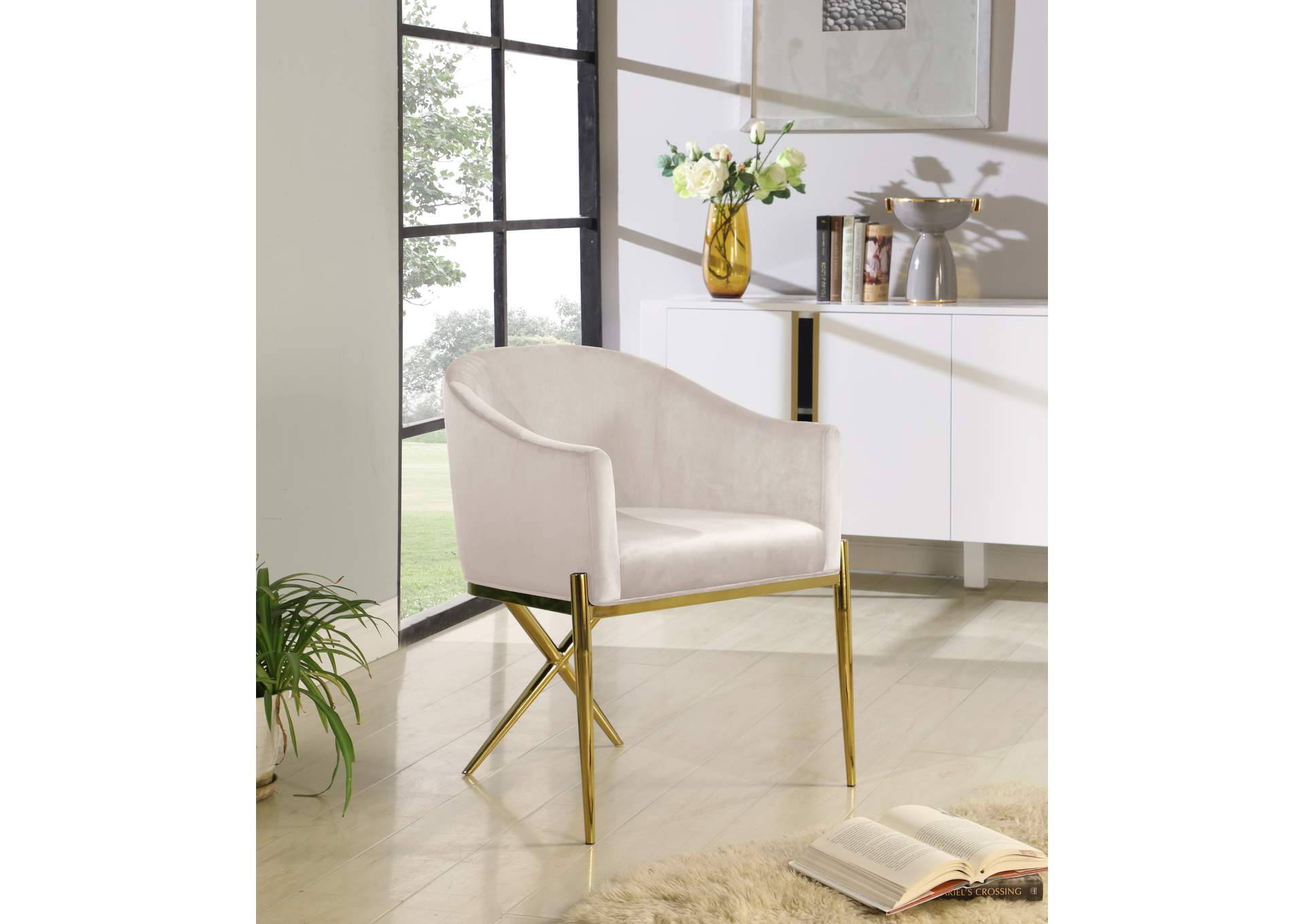 Xavier Cream Velvet Dining Chair,Meridian Furniture