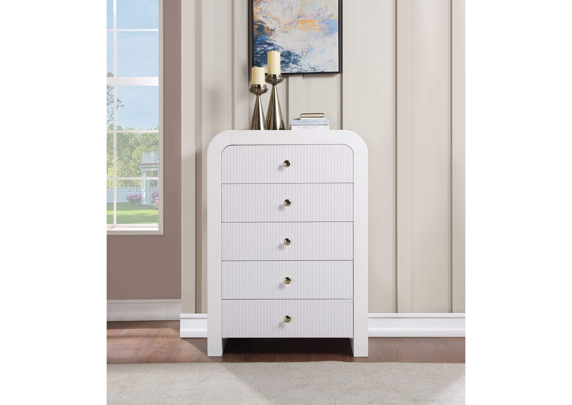 Artisto White Chest,Meridian Furniture