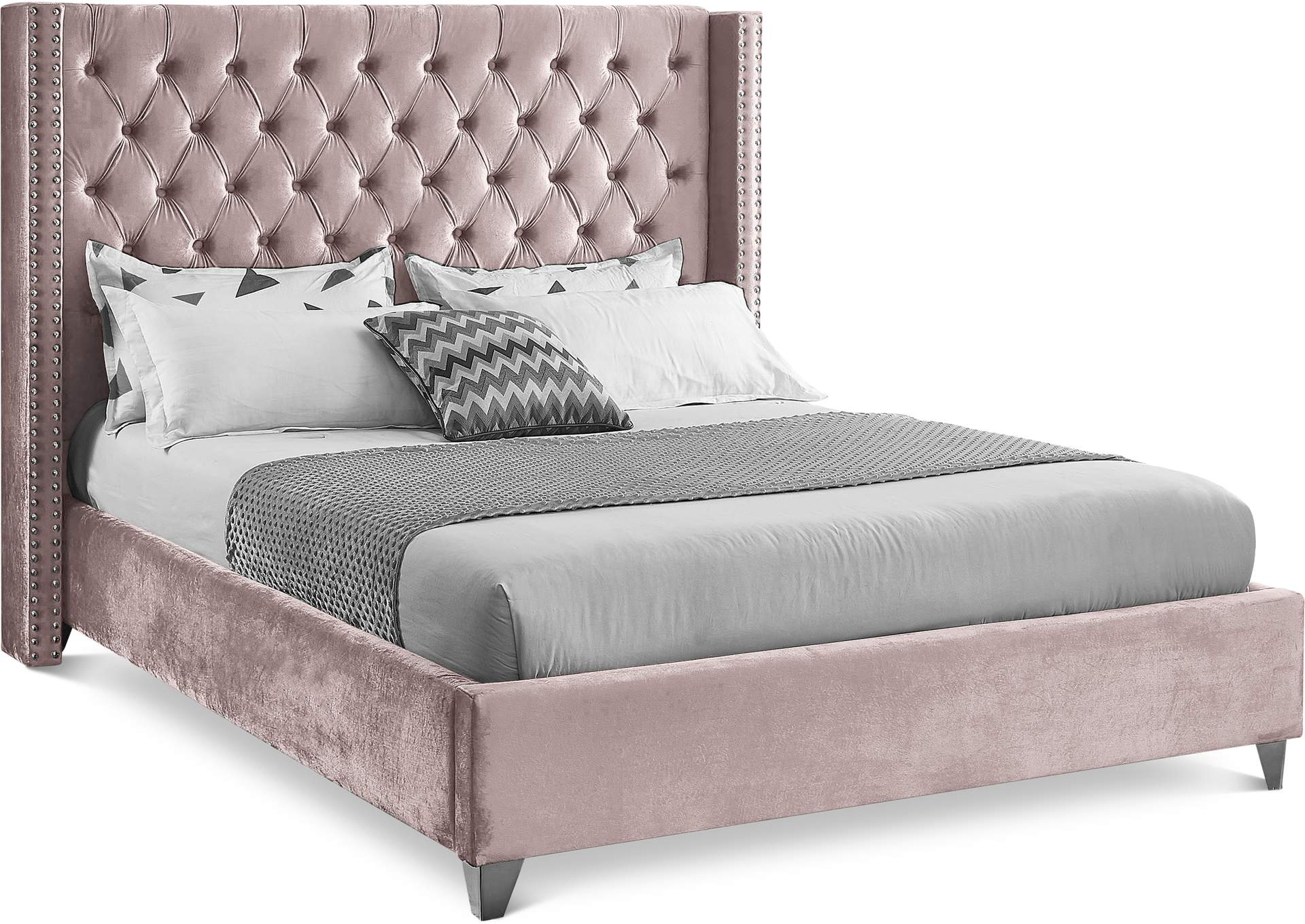 Aiden Pink Velvet Full Bed,Meridian Furniture