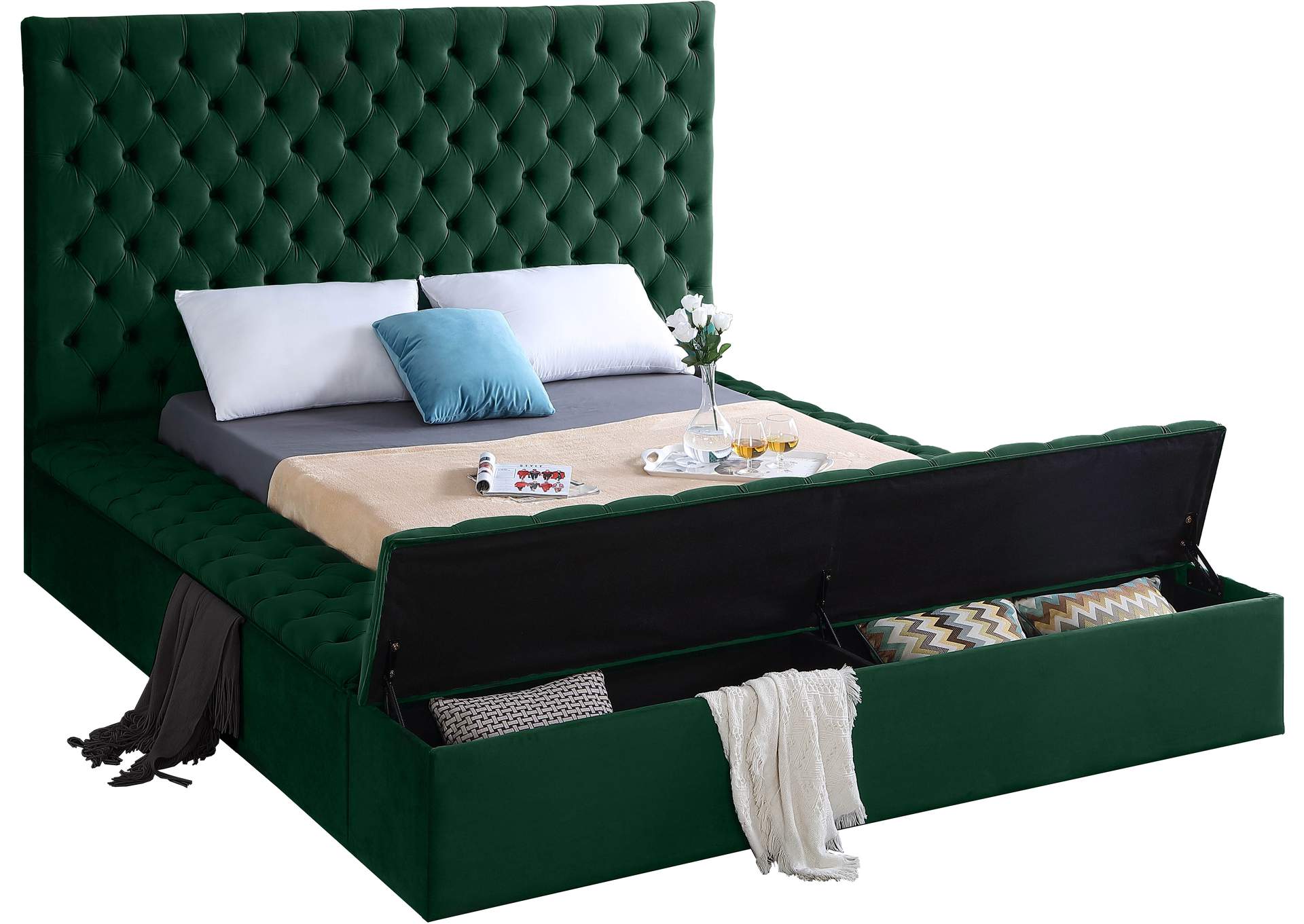 Bliss Green Velvet Full Bed (3 Boxes),Meridian Furniture