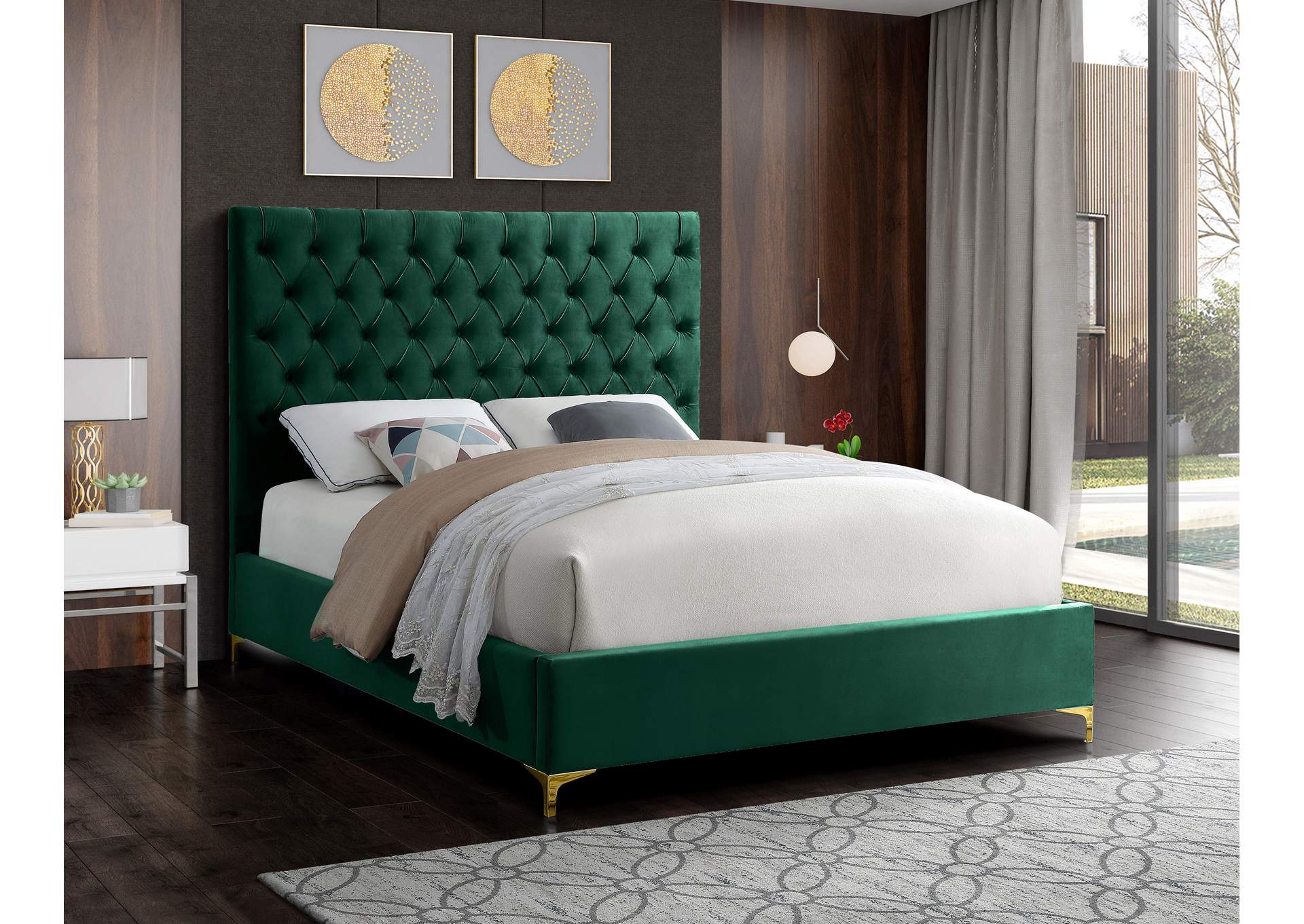 Cruz Green Velvet King Bed,Meridian Furniture