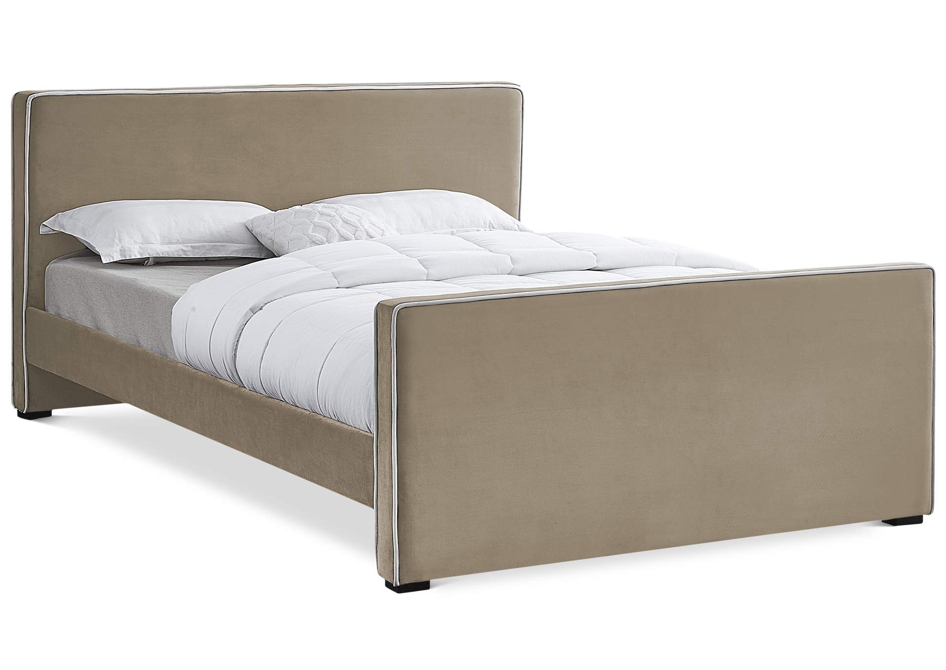 Dillard Beige Velvet Full Bed,Meridian Furniture