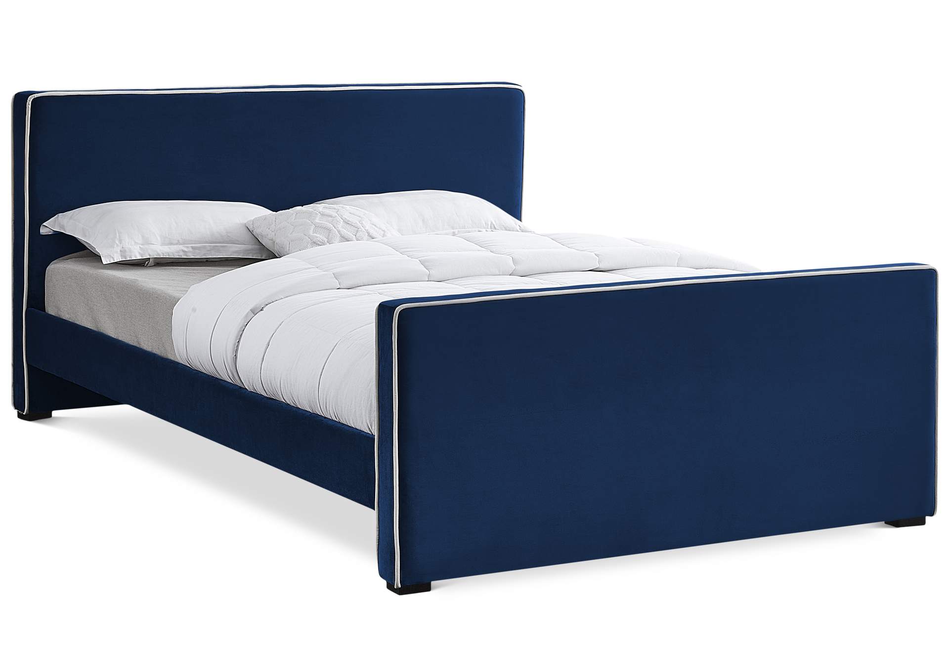 Dillard Navy Velvet Full Bed,Meridian Furniture