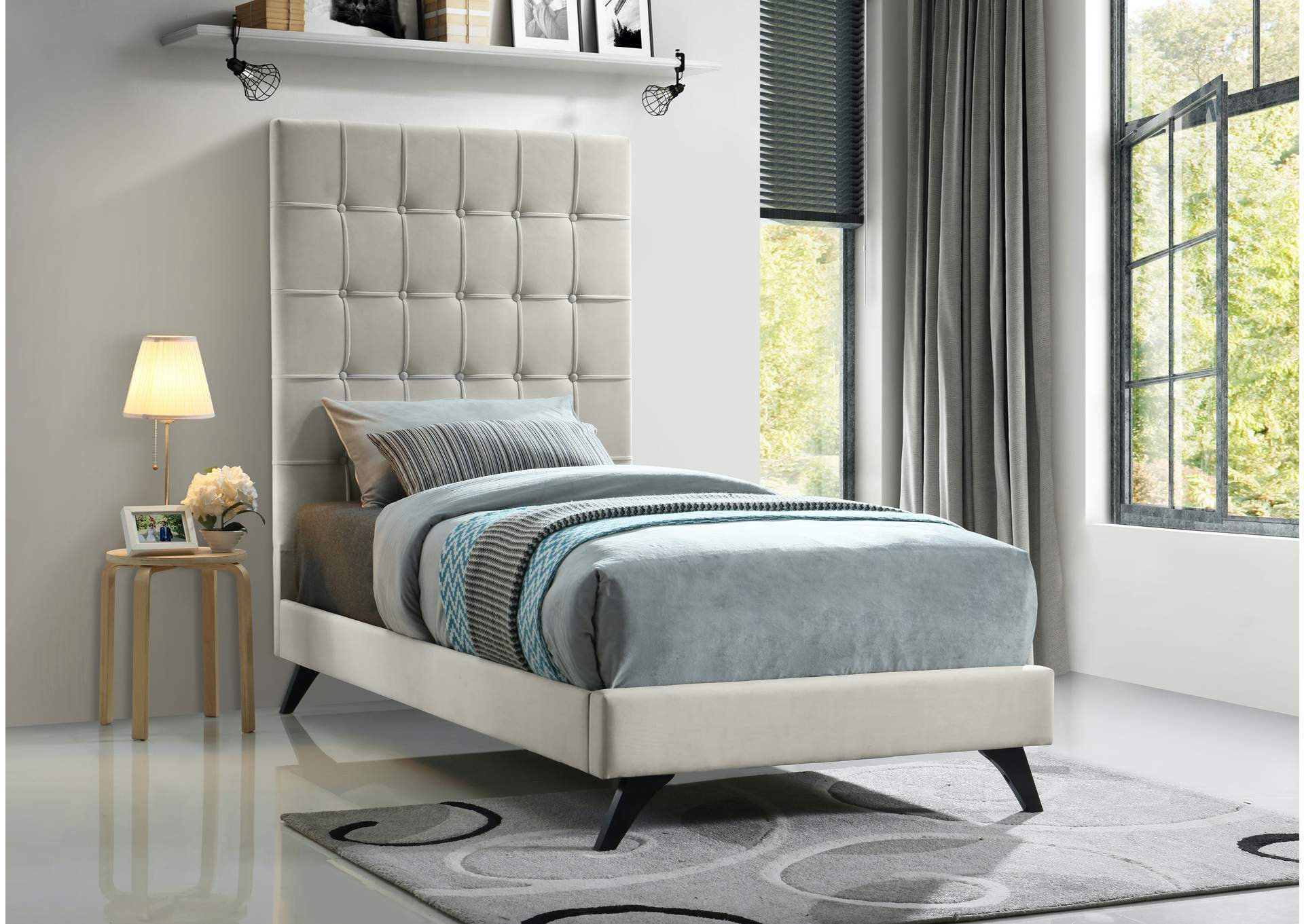 Elly Cream Velvet Twin Bed,Meridian Furniture