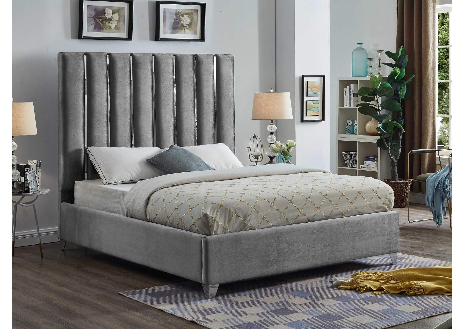 Enzo Grey Velvet King Bed,Meridian Furniture