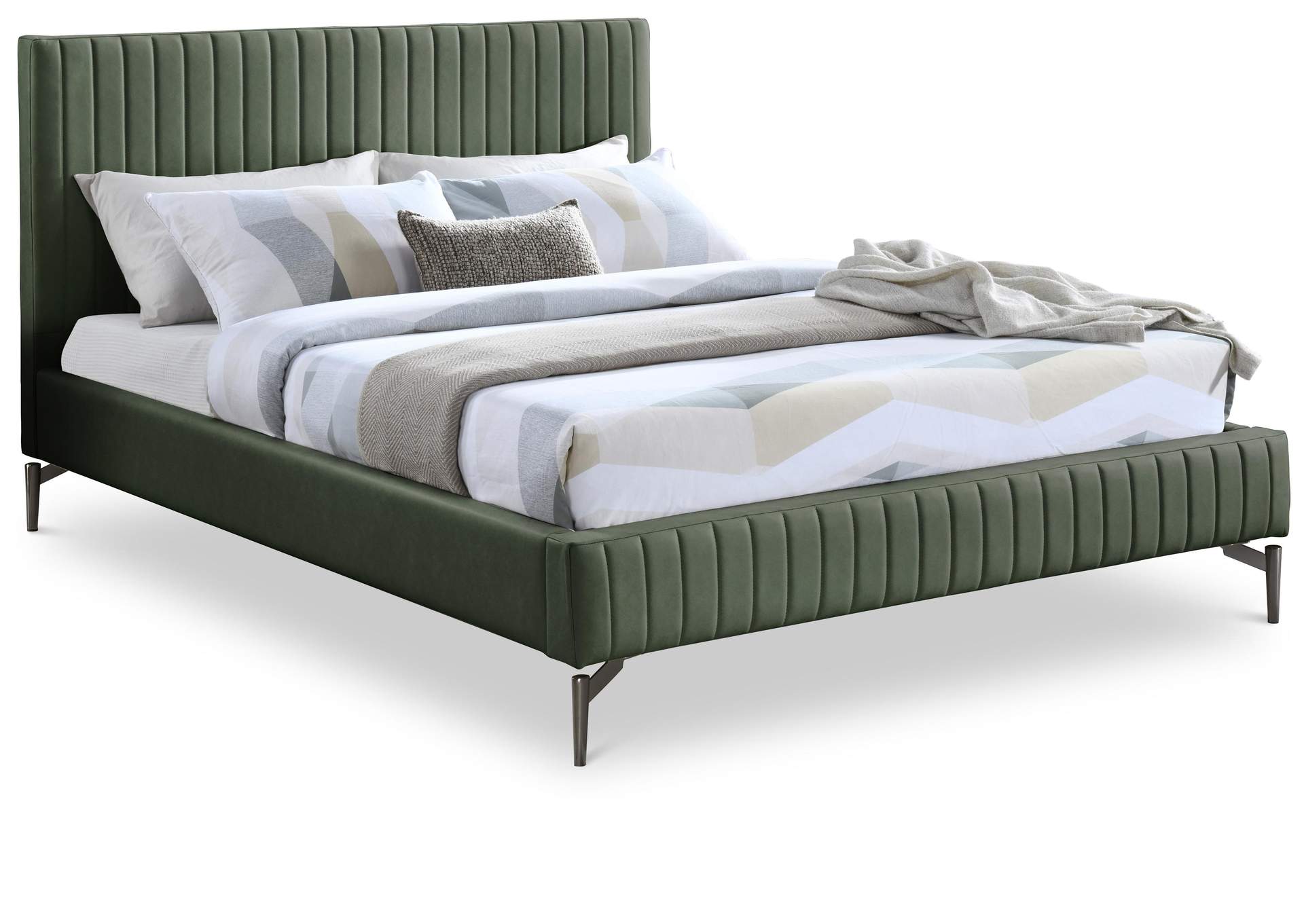 Gallo Green Faux Leather King Bed,Meridian Furniture