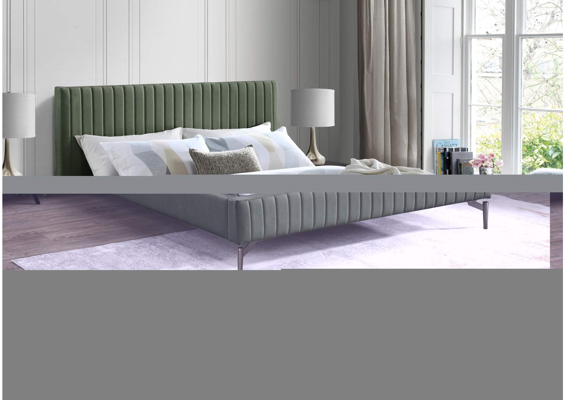 Gallo Green Faux Leather King Bed,Meridian Furniture