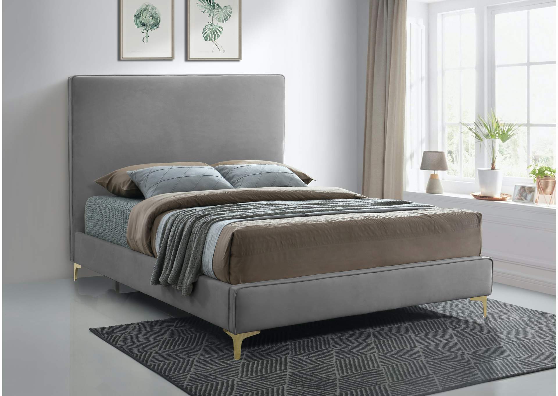 Geri Grey Velvet Full Bed,Meridian Furniture