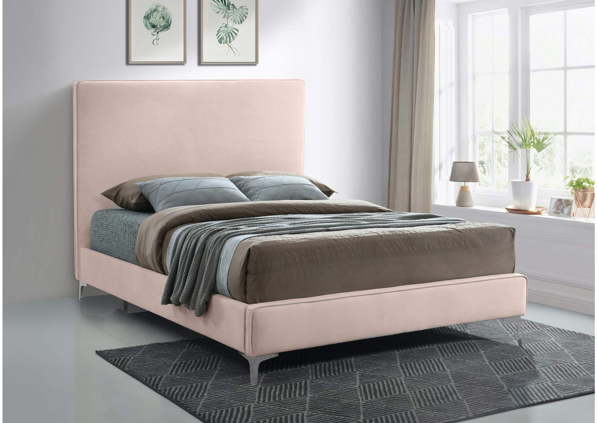 Geri Pink Velvet Full Bed,Meridian Furniture