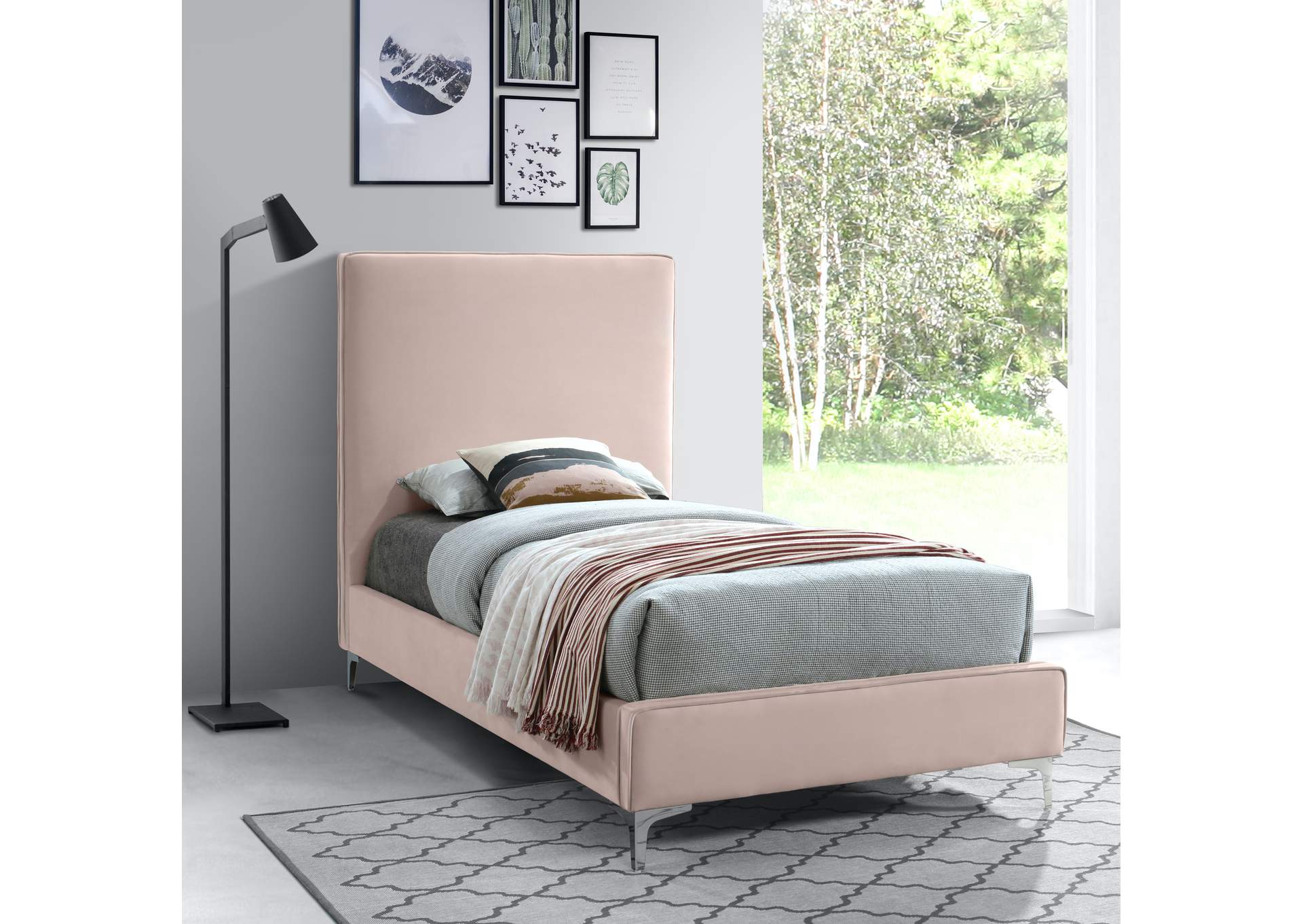 Geri Pink Velvet Twin Bed,Meridian Furniture