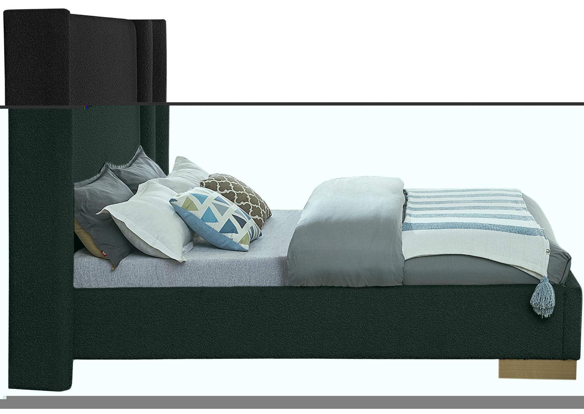 Halton Black Boucle Fabric King Bed (3 Boxes),Meridian Furniture