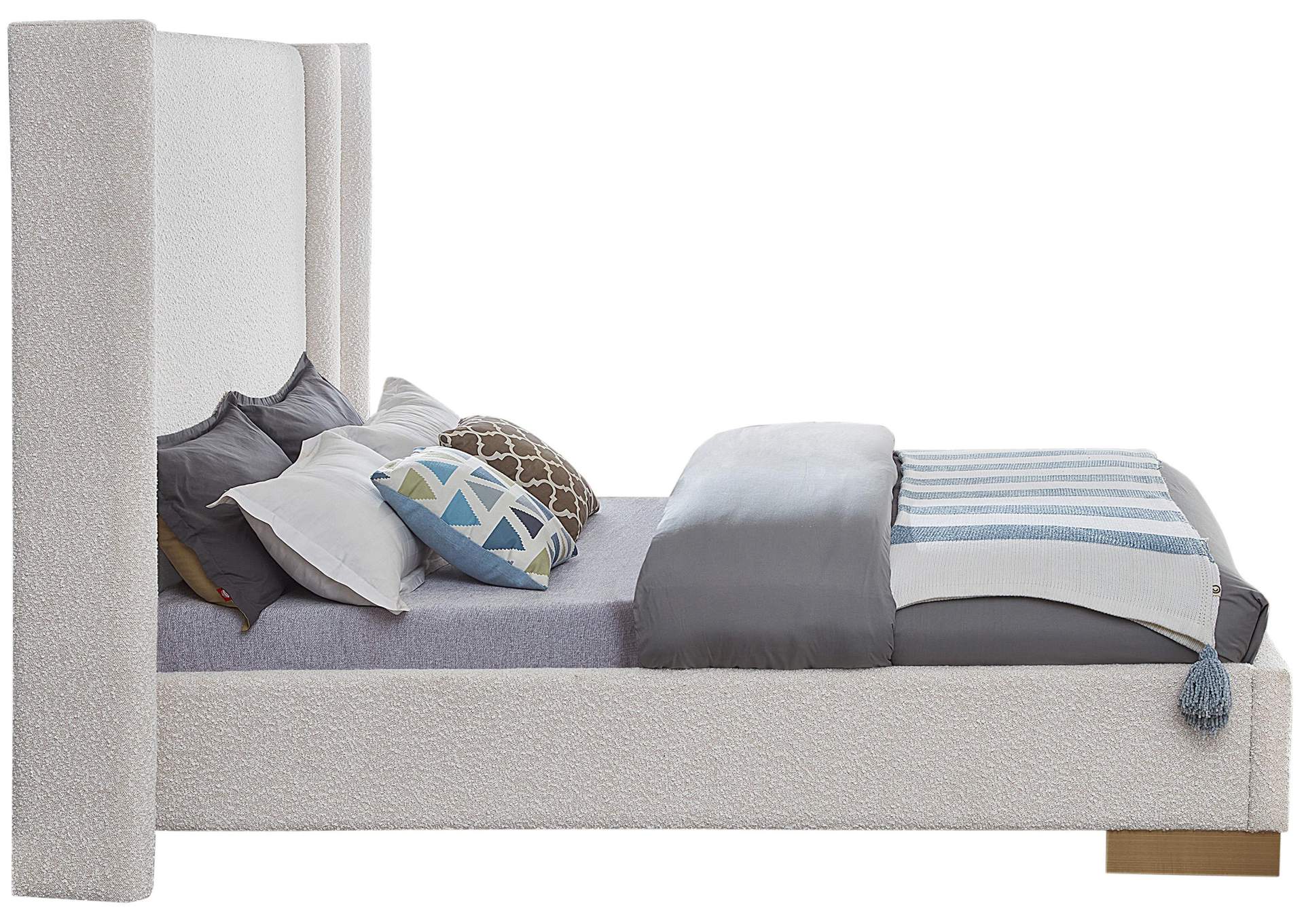 Halton Cream Boucle Fabric King Bed (3 Boxes),Meridian Furniture