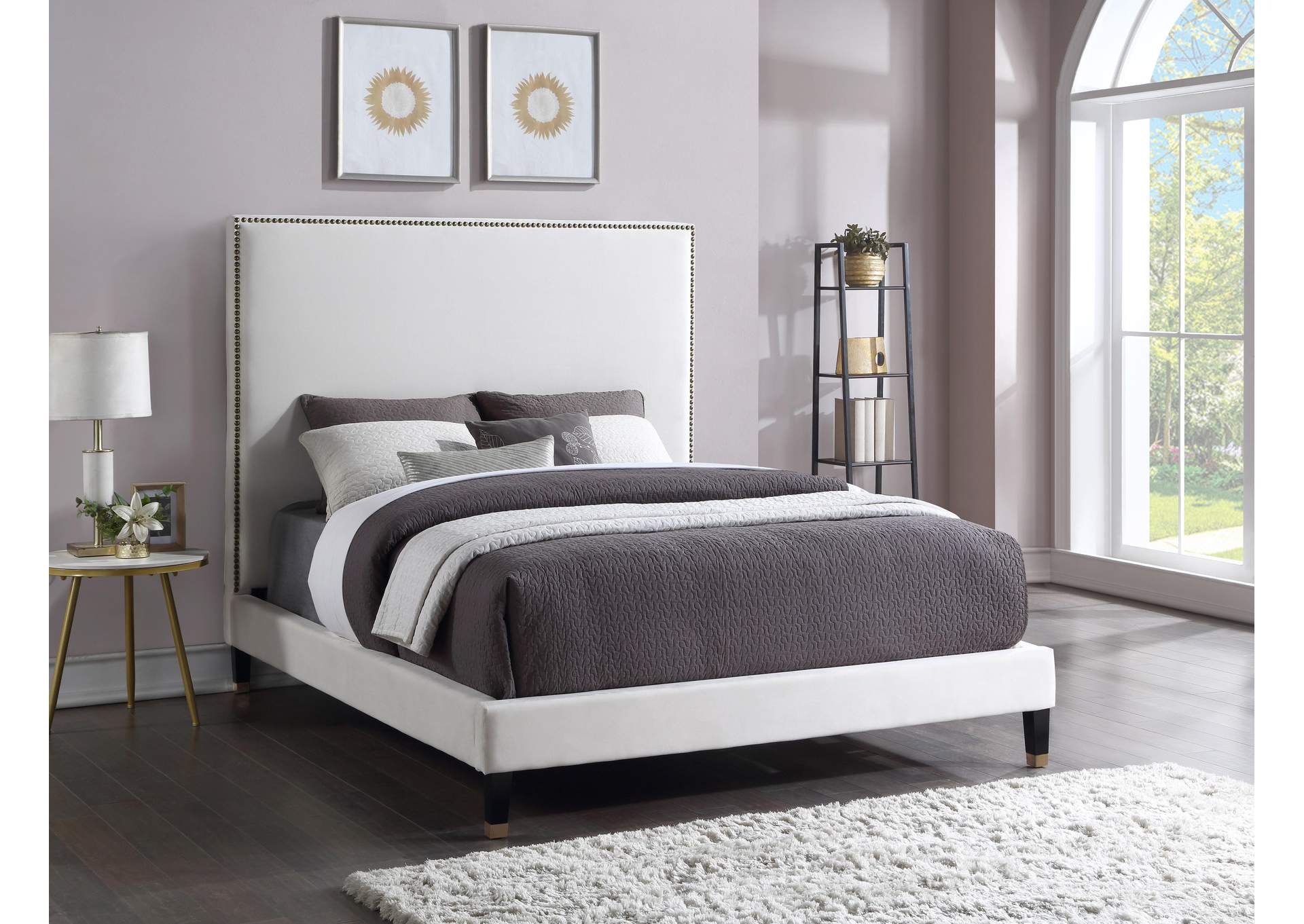 Harlie Cream Velvet King Bed,Meridian Furniture