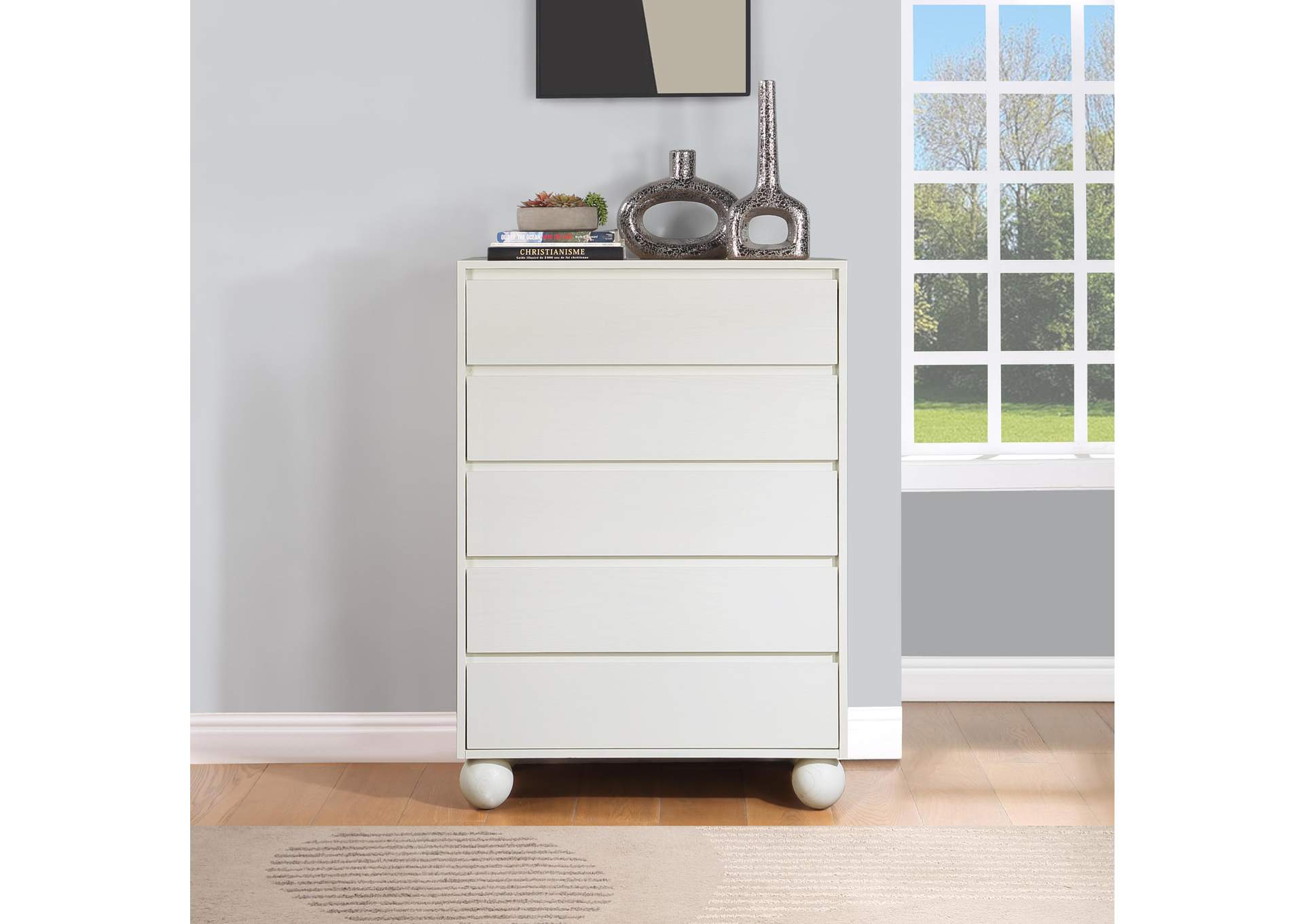 Kent Cream Chest,Meridian Furniture