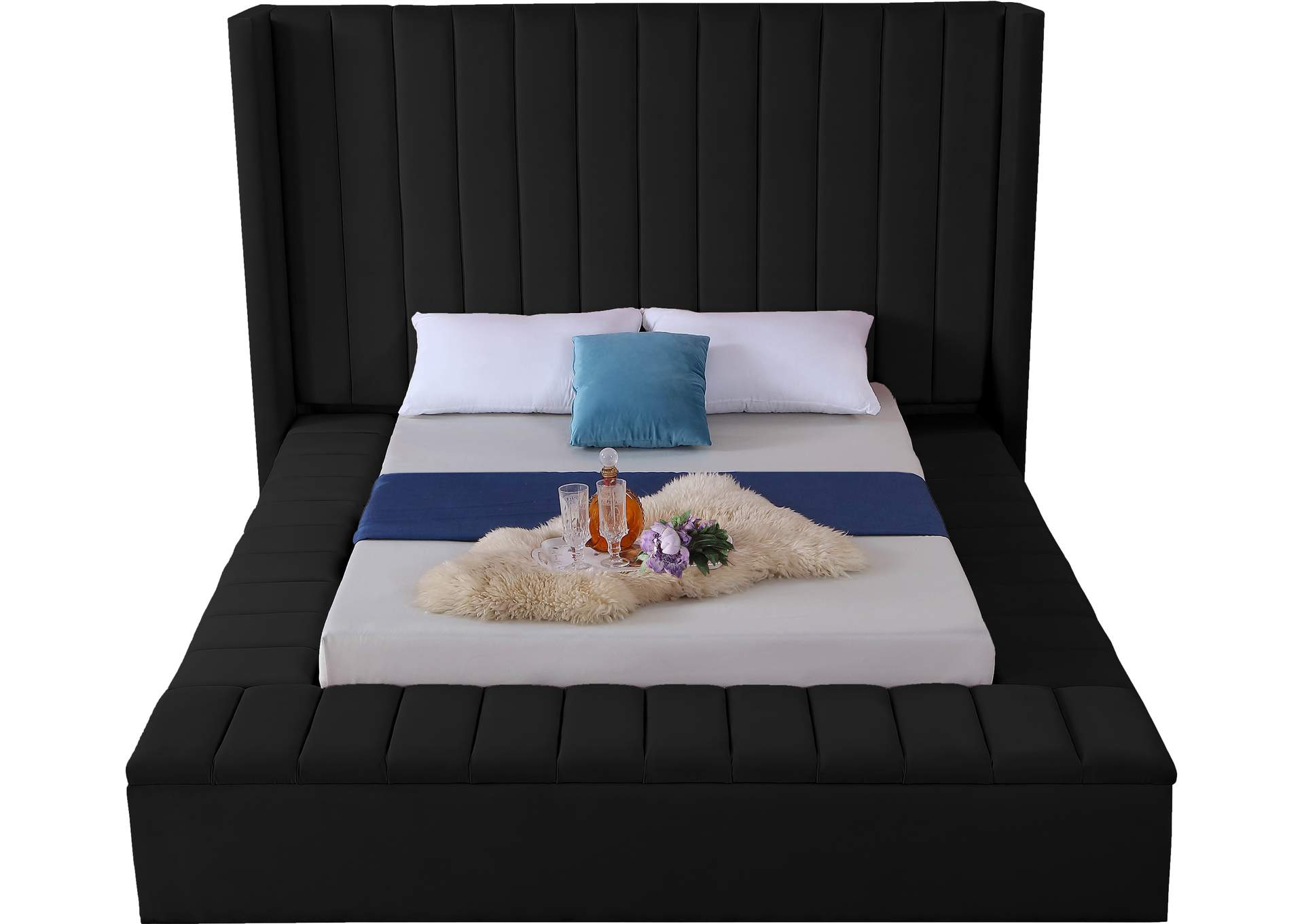 Kiki Black Velvet Full Bed (3 Boxes),Meridian Furniture