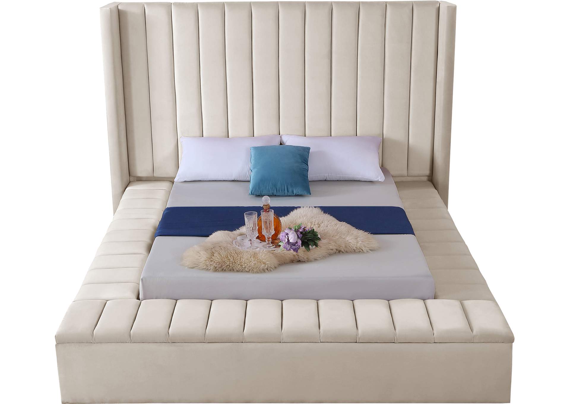 Kiki Cream Velvet Full Bed (3 Boxes),Meridian Furniture