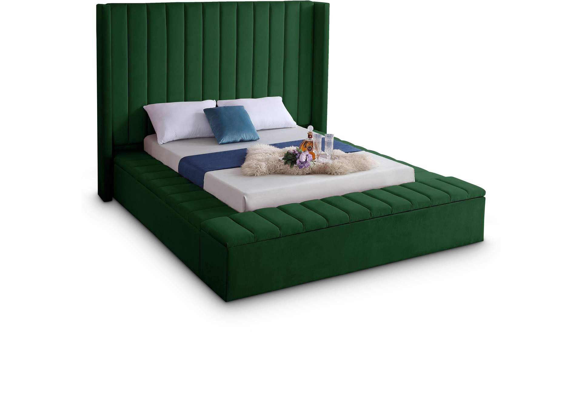 Kiki Green Velvet Queen Bed (3 Boxes),Meridian Furniture