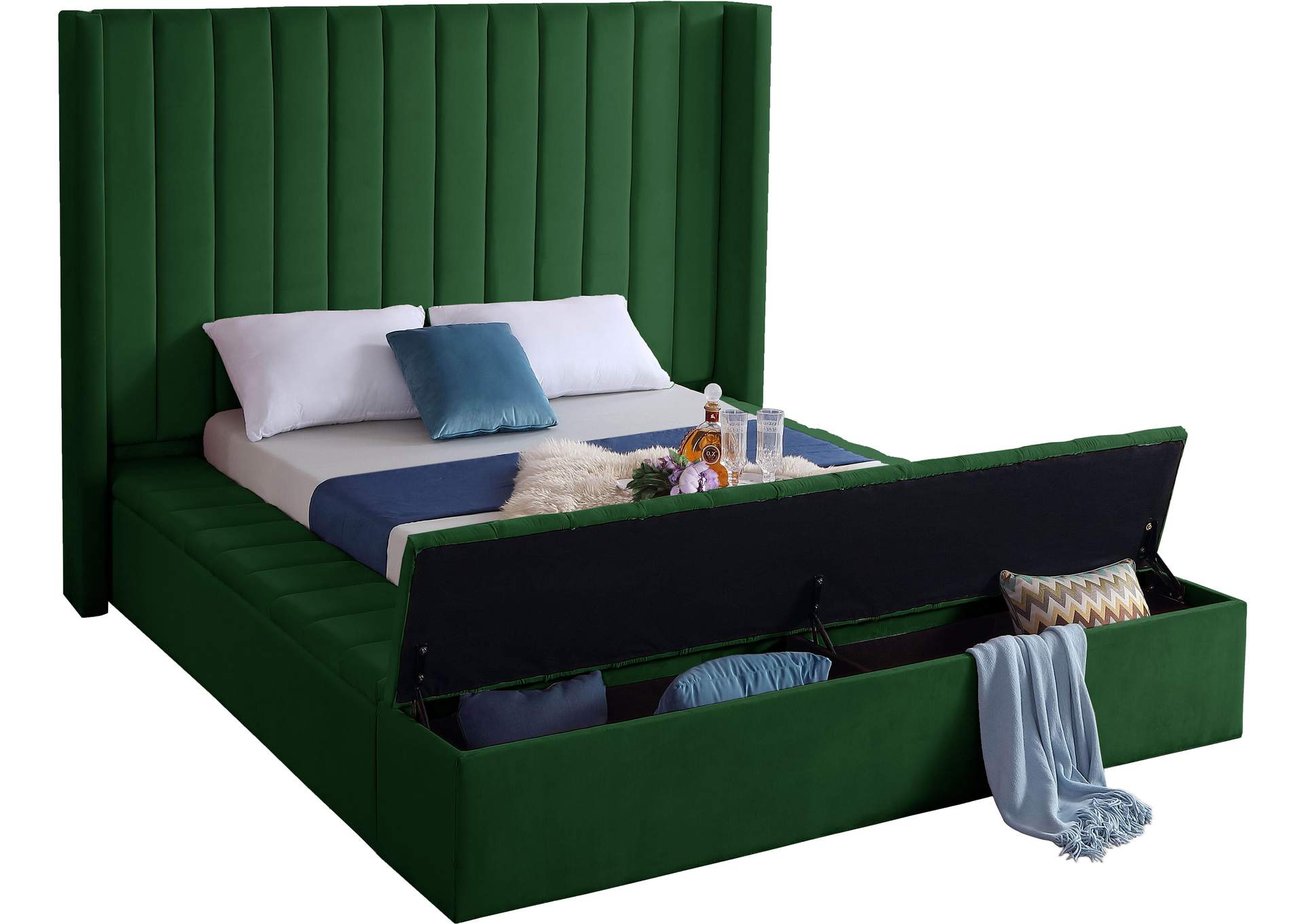 Kiki Green Velvet Queen Bed (3 Boxes),Meridian Furniture