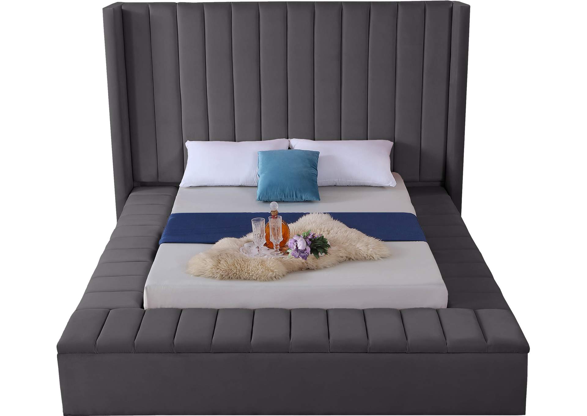 Kiki Grey Velvet Full Bed (3 Boxes),Meridian Furniture