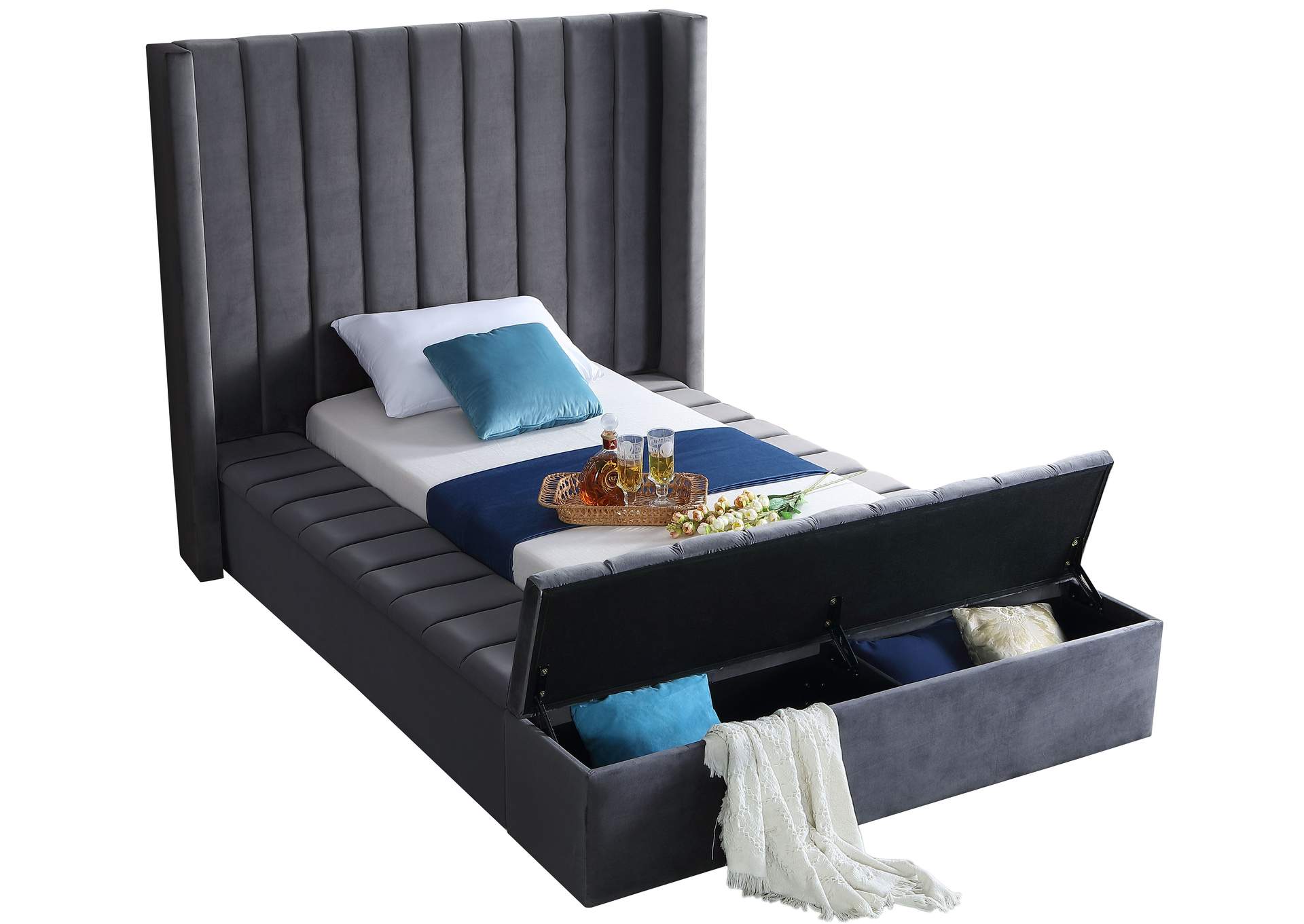 Kiki Grey Velvet Twin Bed (3 Boxes),Meridian Furniture