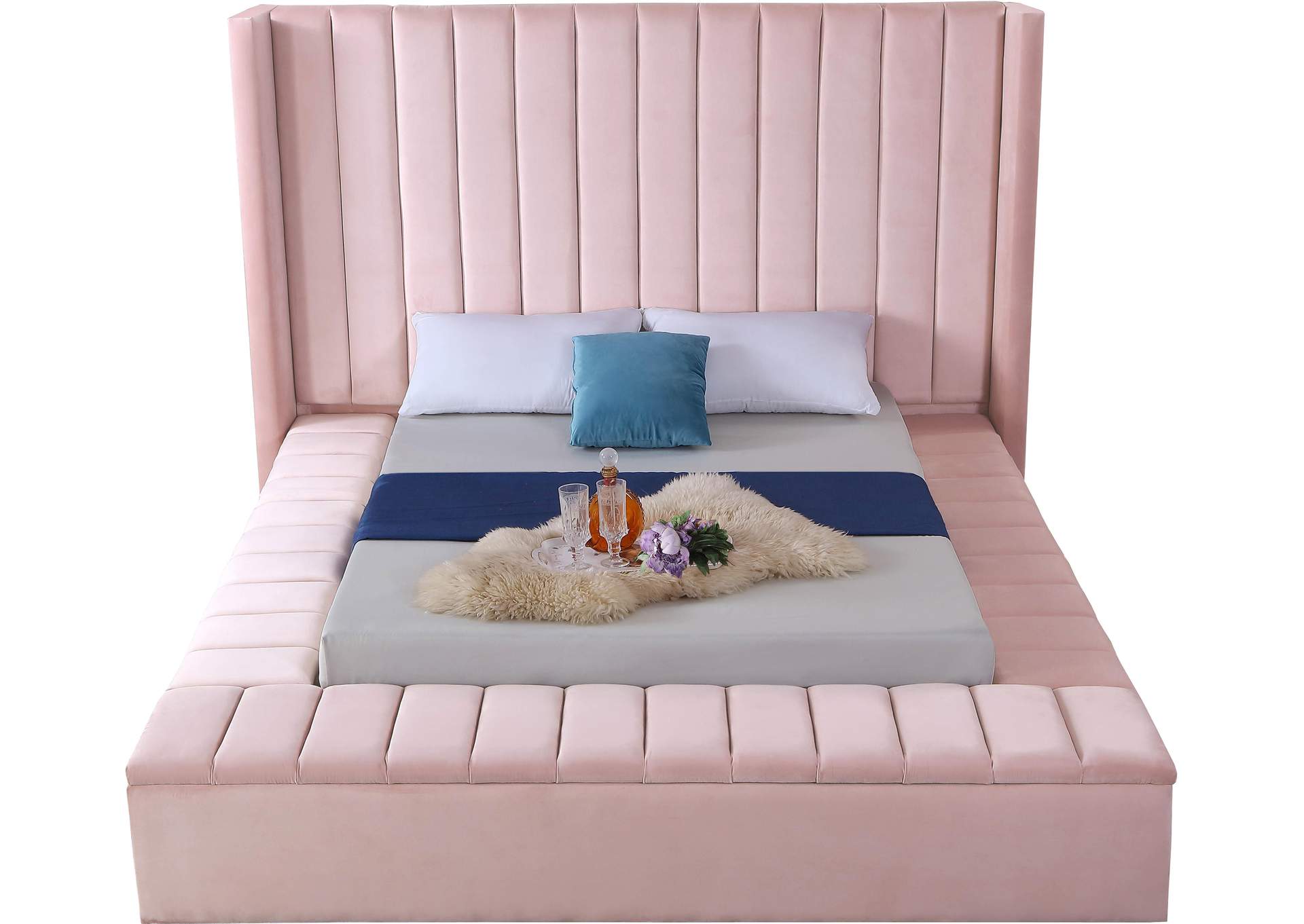 Kiki Pink Velvet King Bed (3 Boxes),Meridian Furniture