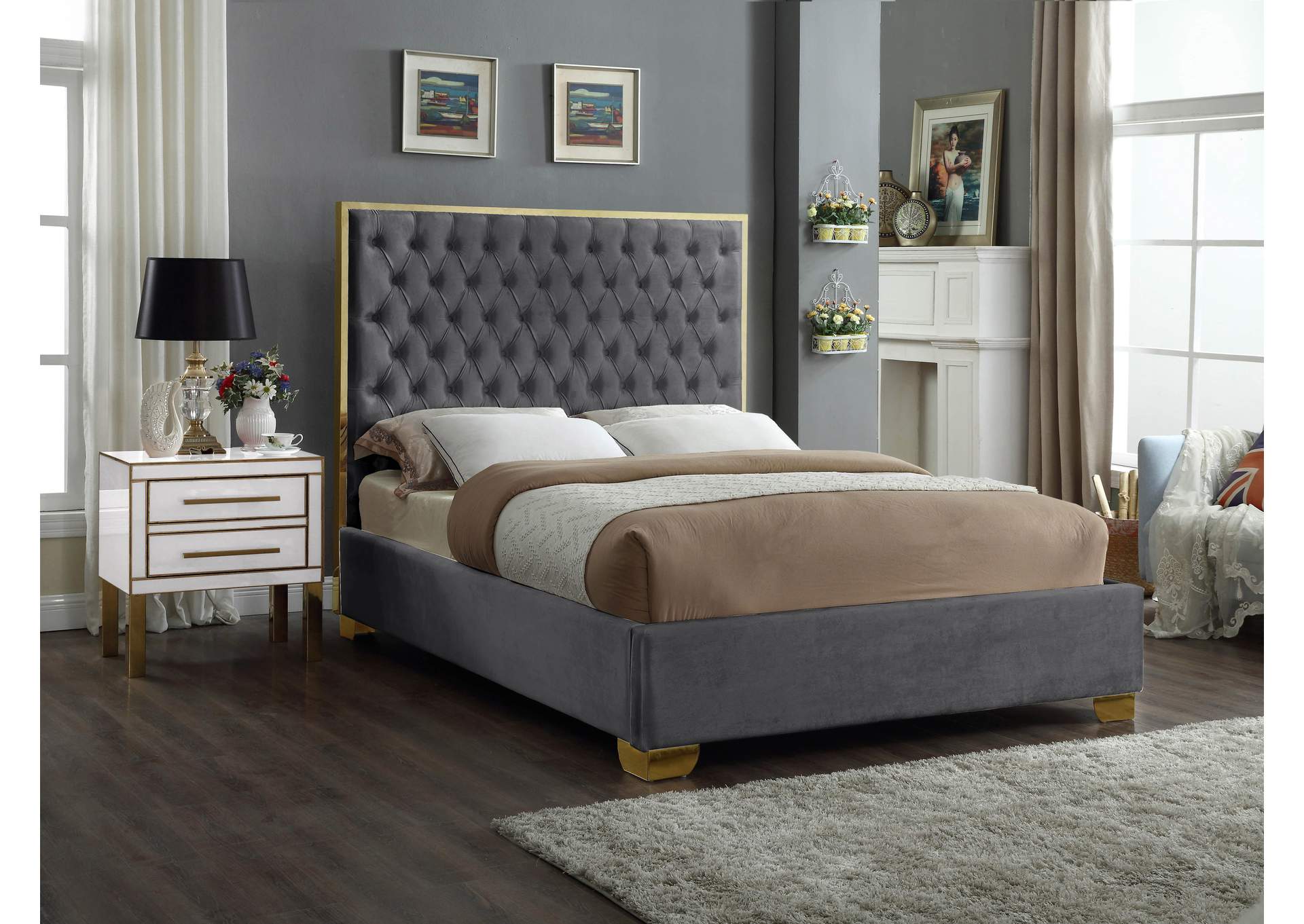 Lana Grey Velvet King Bed,Meridian Furniture