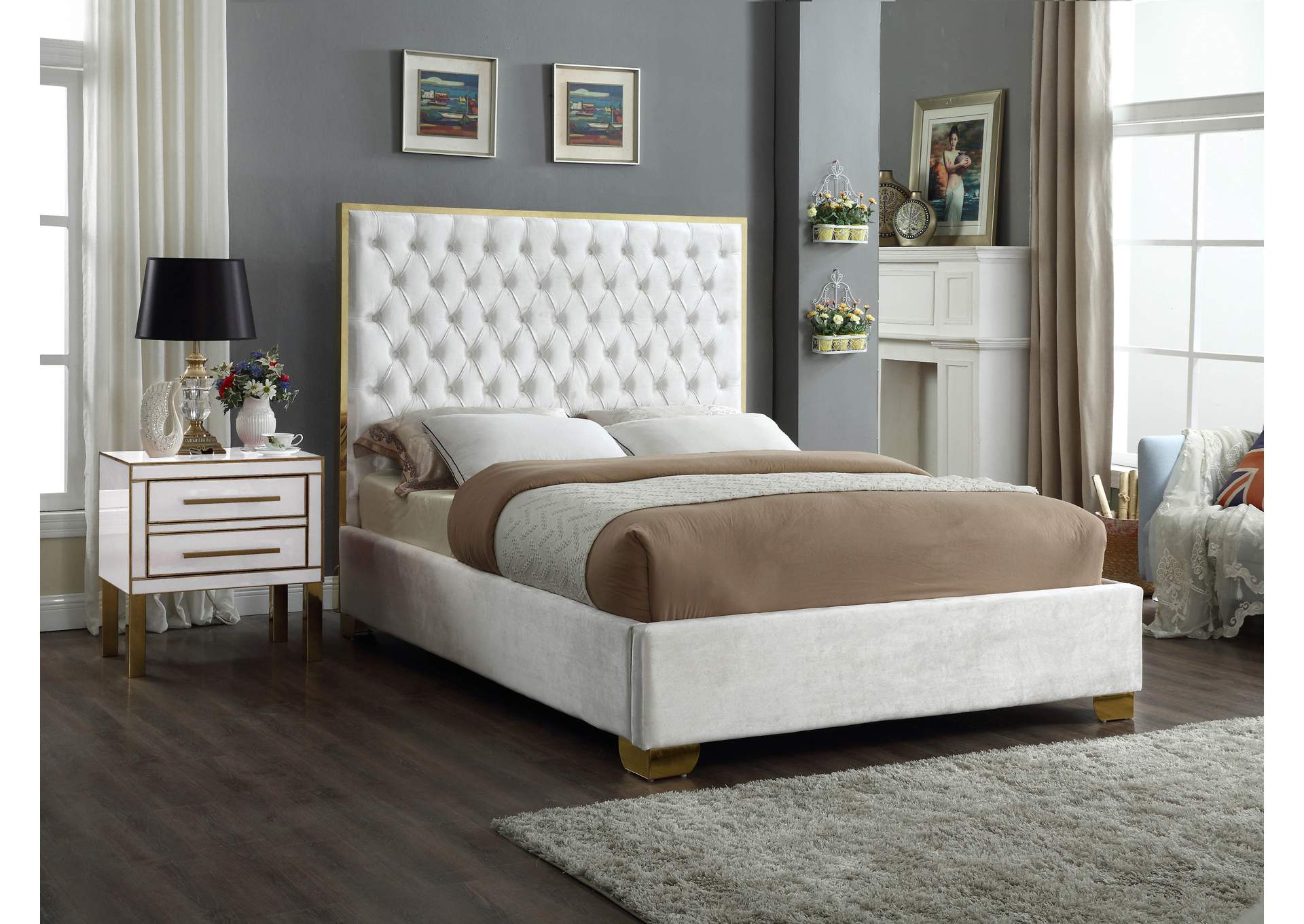 Lana White Velvet Full Bed,Meridian Furniture