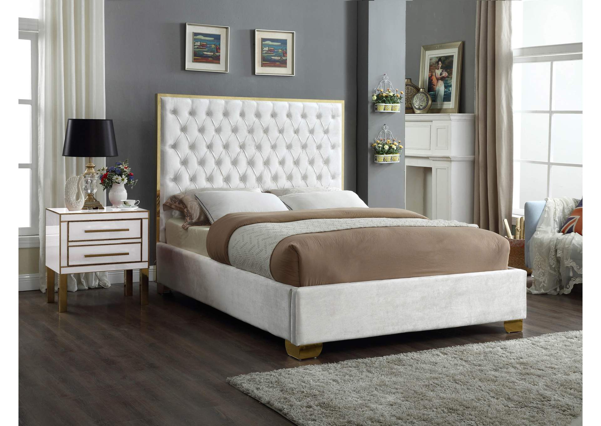 Lana White Velvet Queen Bed,Meridian Furniture