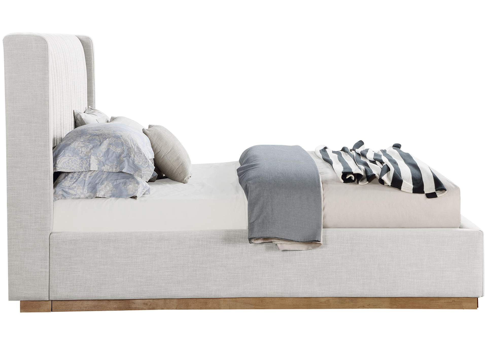 Logan Cream Linen Textured Fabric King Bed,Meridian Furniture