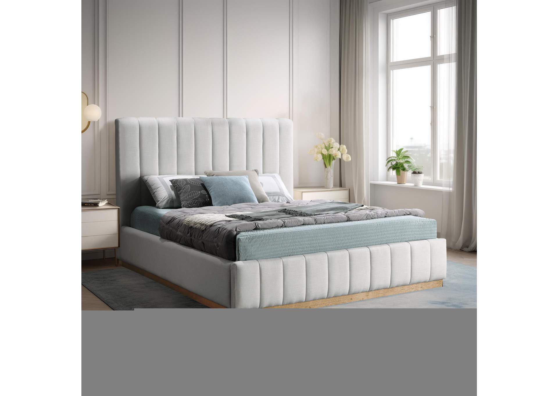 Lucia Cream Linen Textured Fabric Full Bed,Meridian Furniture