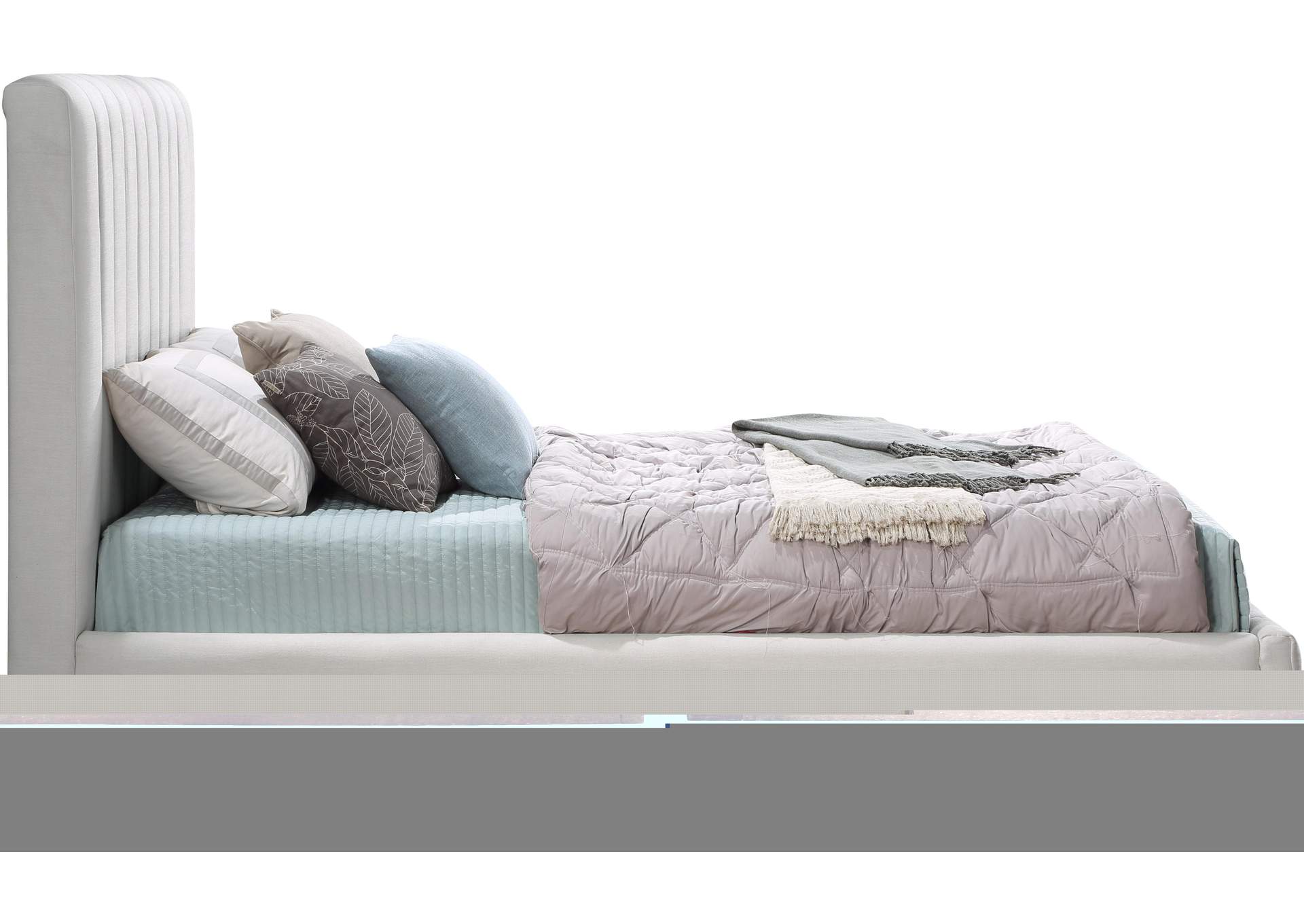 Lucia Cream Linen Textured Fabric Full Bed,Meridian Furniture