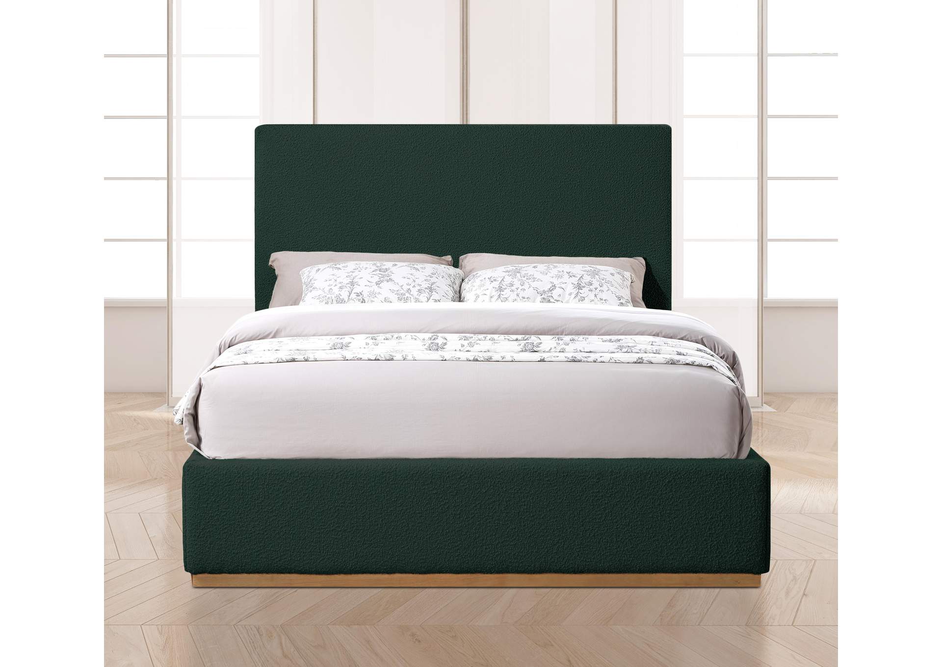 Monaco Green Boucle Fabric King Bed,Meridian Furniture